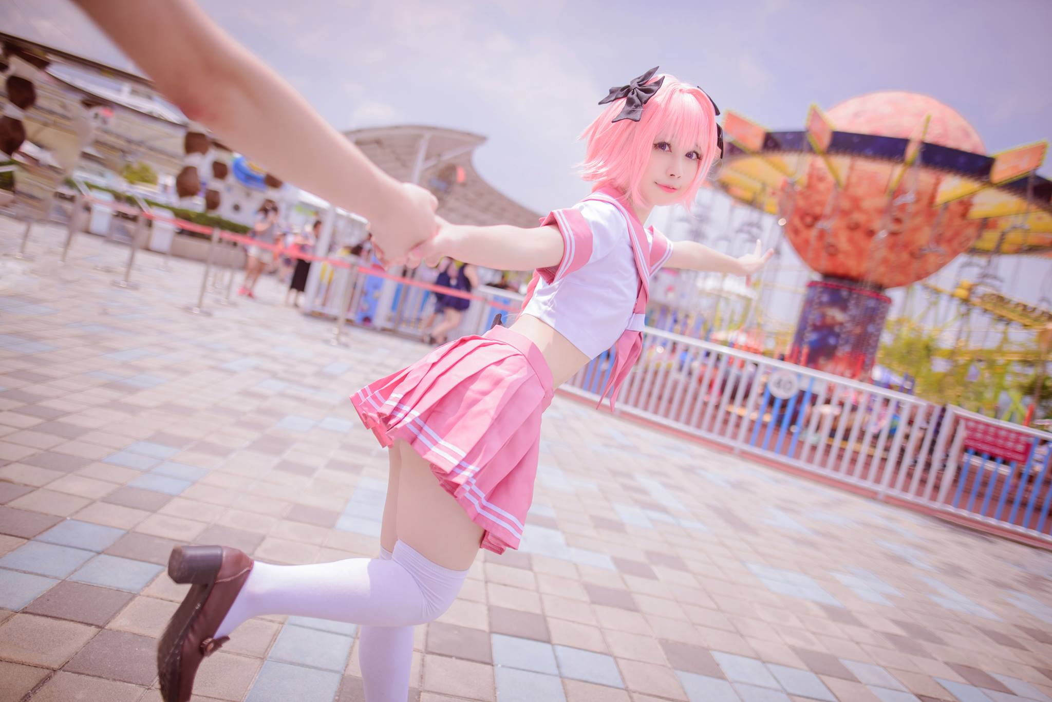 People 2048x1367 Fate/Grand Order Astolfo (Fate/Apocrypha) cosplay Asian skirt thigh-highs twintails pink hair dyed hair school uniform outdoors Rinka women