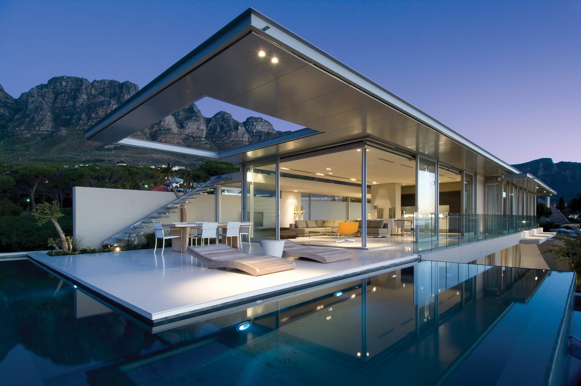 General 1920x1275 Cape Town mountains house swimming pool modern lounge reflection Twelve Apostles Table Mountain