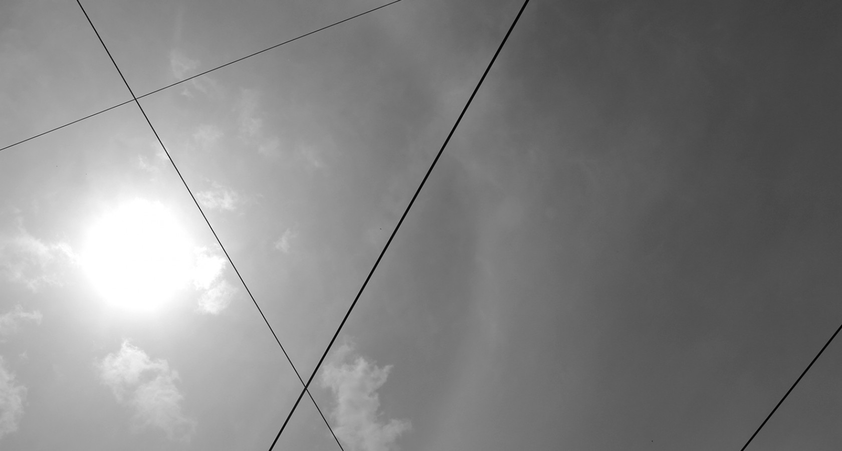 General 1680x900 glass reflection lines sky Sun gray monochrome metal