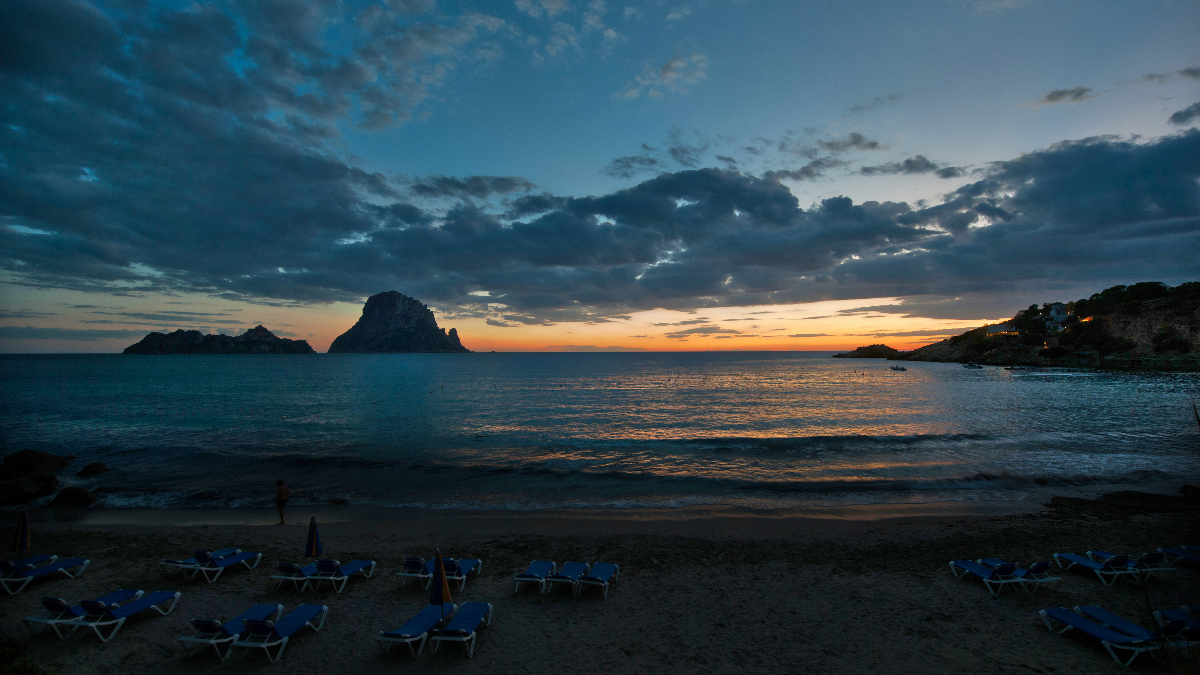 General 3840x2160 Trey Ratcliff photography landscape water beach clouds rocks sunset sky sunset glow Ibiza