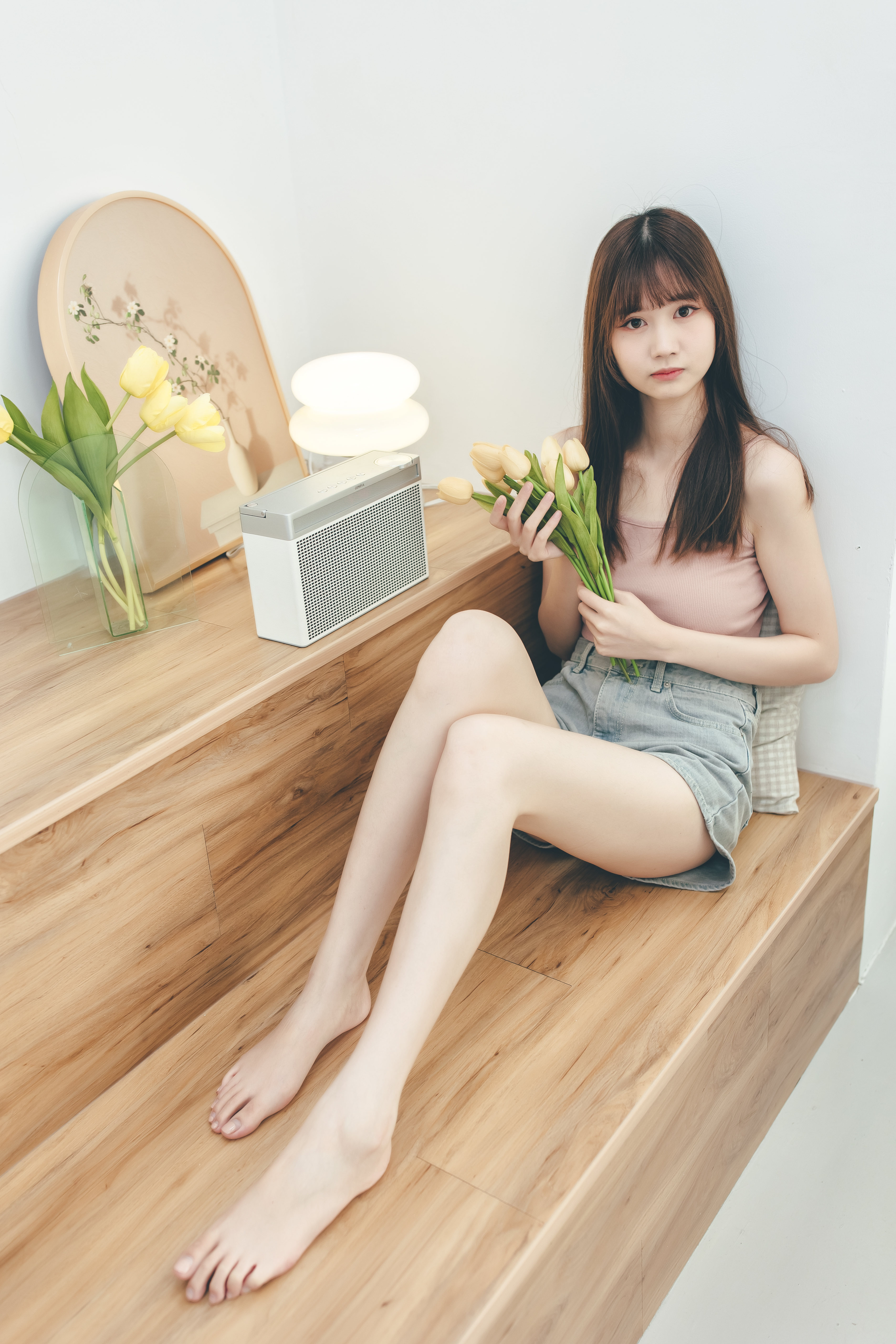 People 3413x5120 Ru Lin women Asian bangs legs barefoot wooden surface