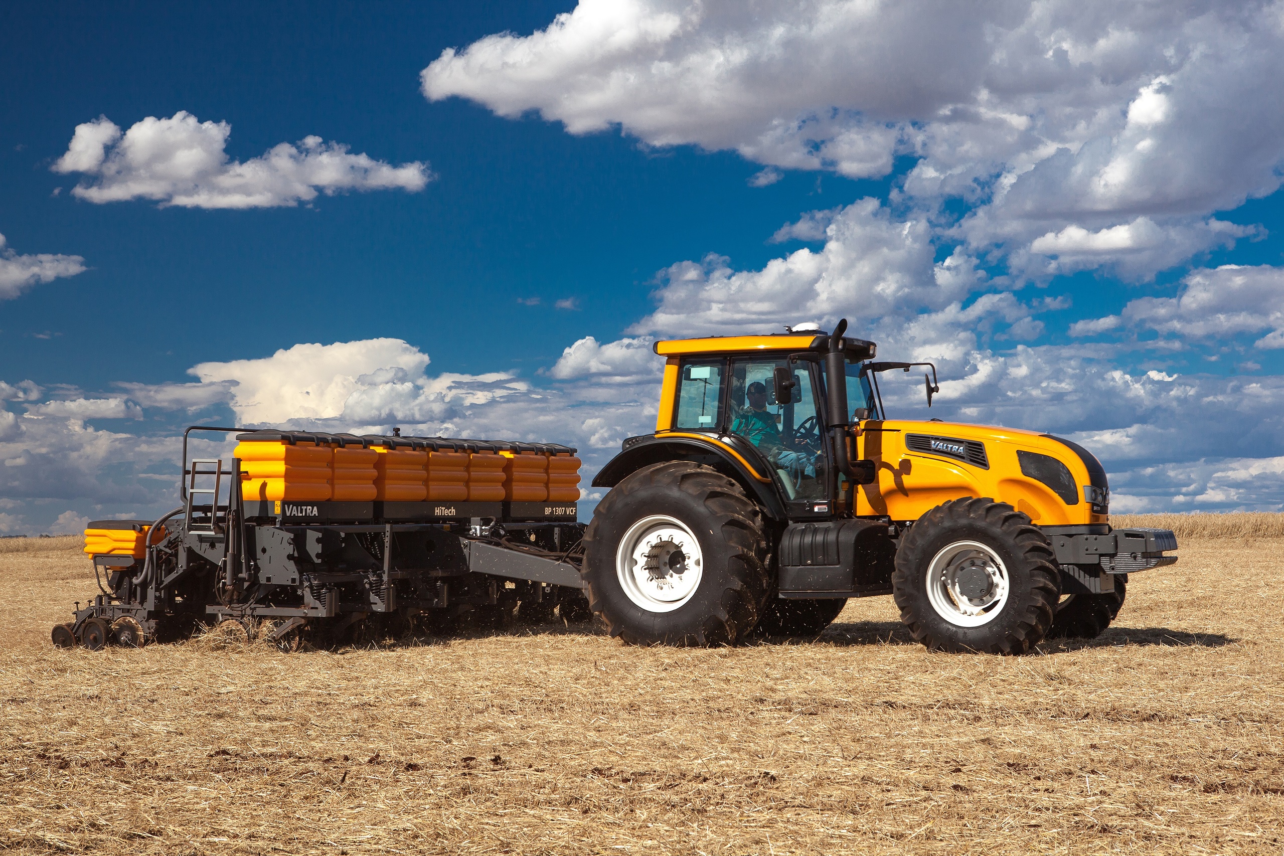 General 2560x1707 tractors vehicle outdoors field heavy equipment