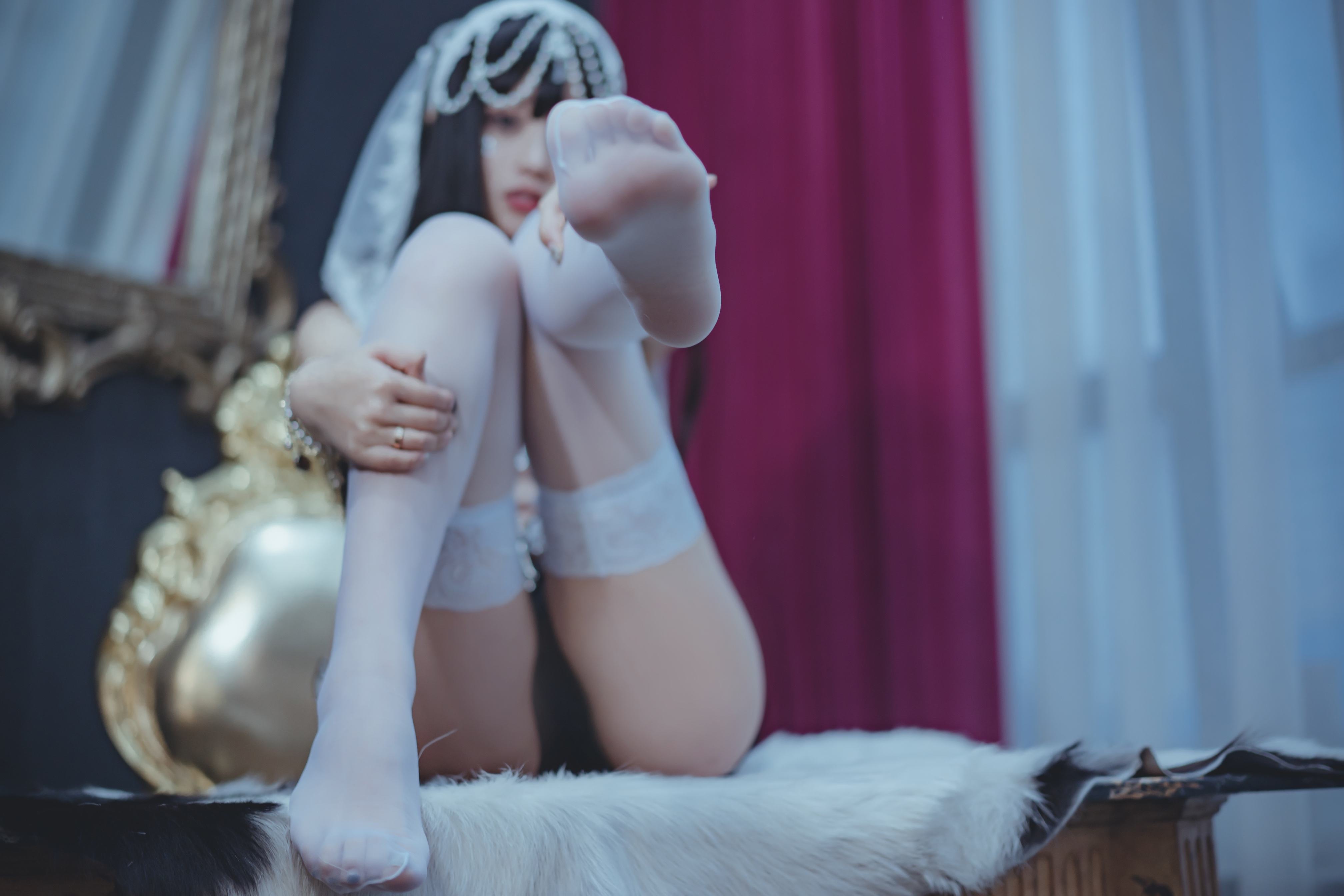 People 4032x2688 Asian long hair women legs stockings white stockings thigh-highs feet foot sole painted toenails legs up toes foot fetishism pointed toes Mixian Sama