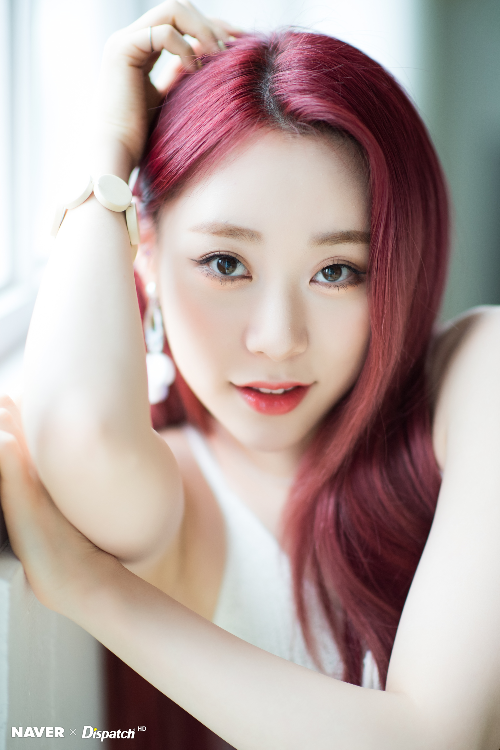 People 2000x3000 Cosmic Girls (WJSN) K-pop Asian women Yeonjung (WJSN) dyed hair