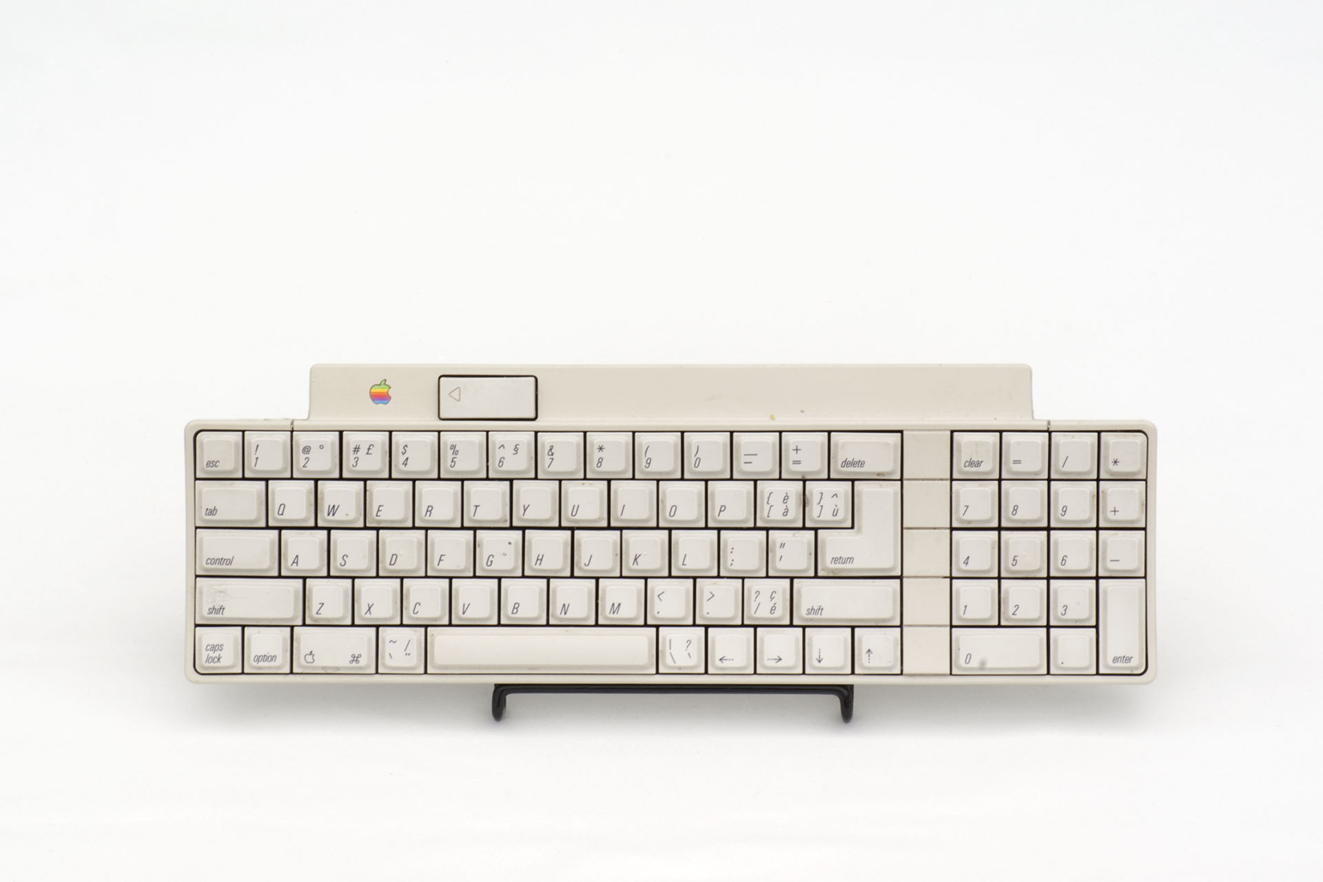 General 1920x1280 mechanical keyboard Apple Inc. vintage retro style Retro computers simple background qwerty keyboards minimalism white background keys numbers
