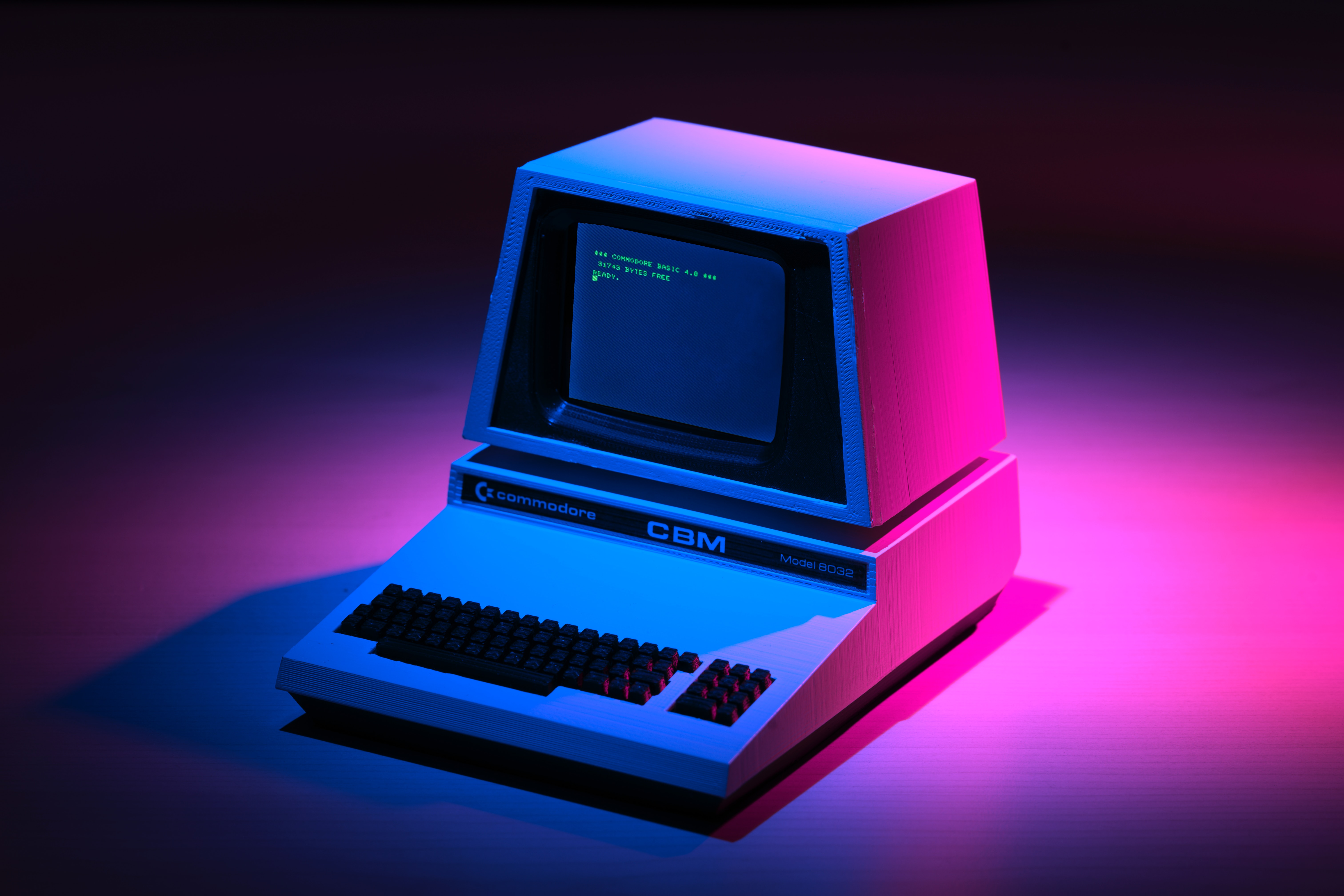 General 6048x4032 pink retrowave computer vintage code blue Commodore spotlights