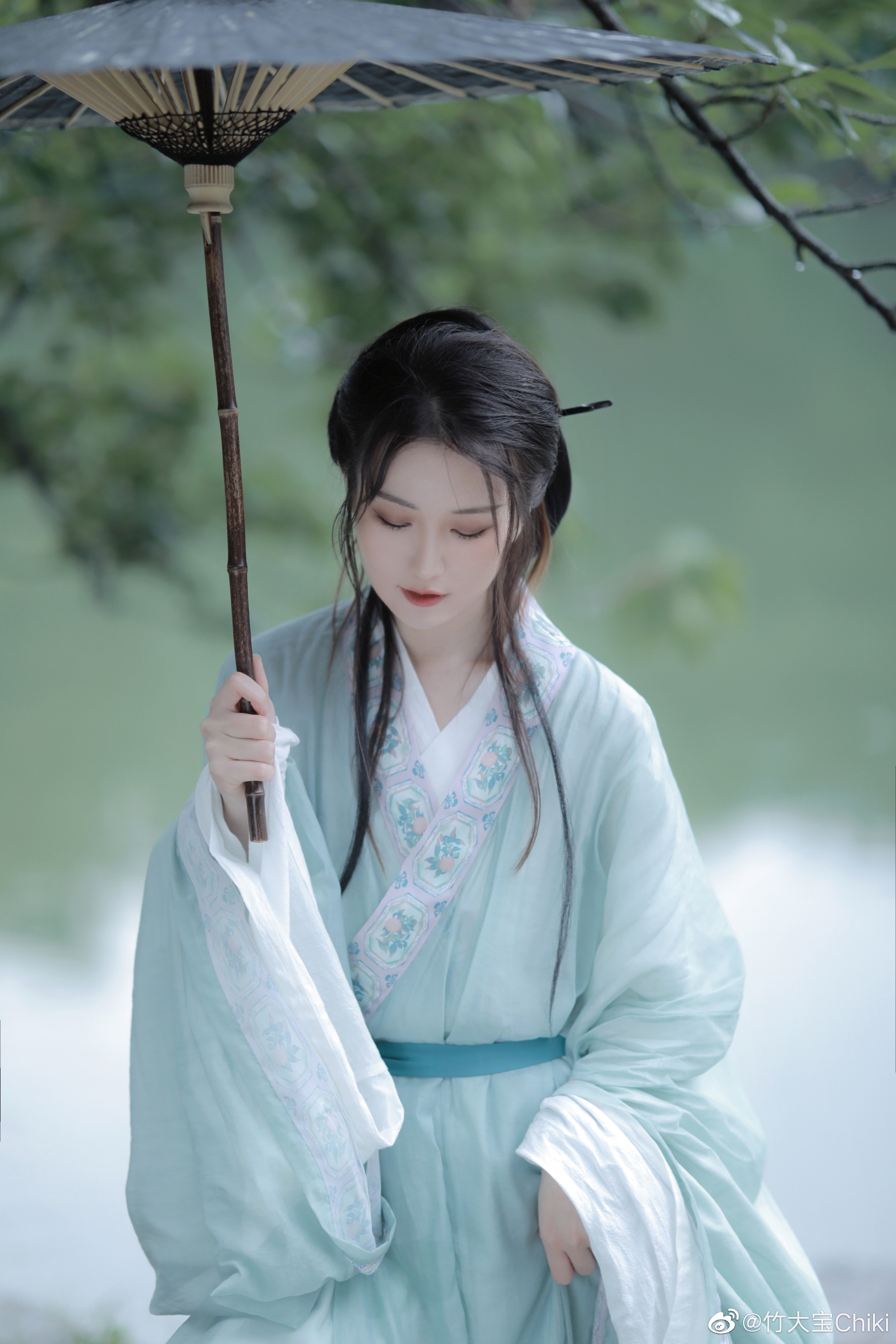 People 2688x4032 umbrella Chinese dress Traditional Chinese clothing Asian women hanfu