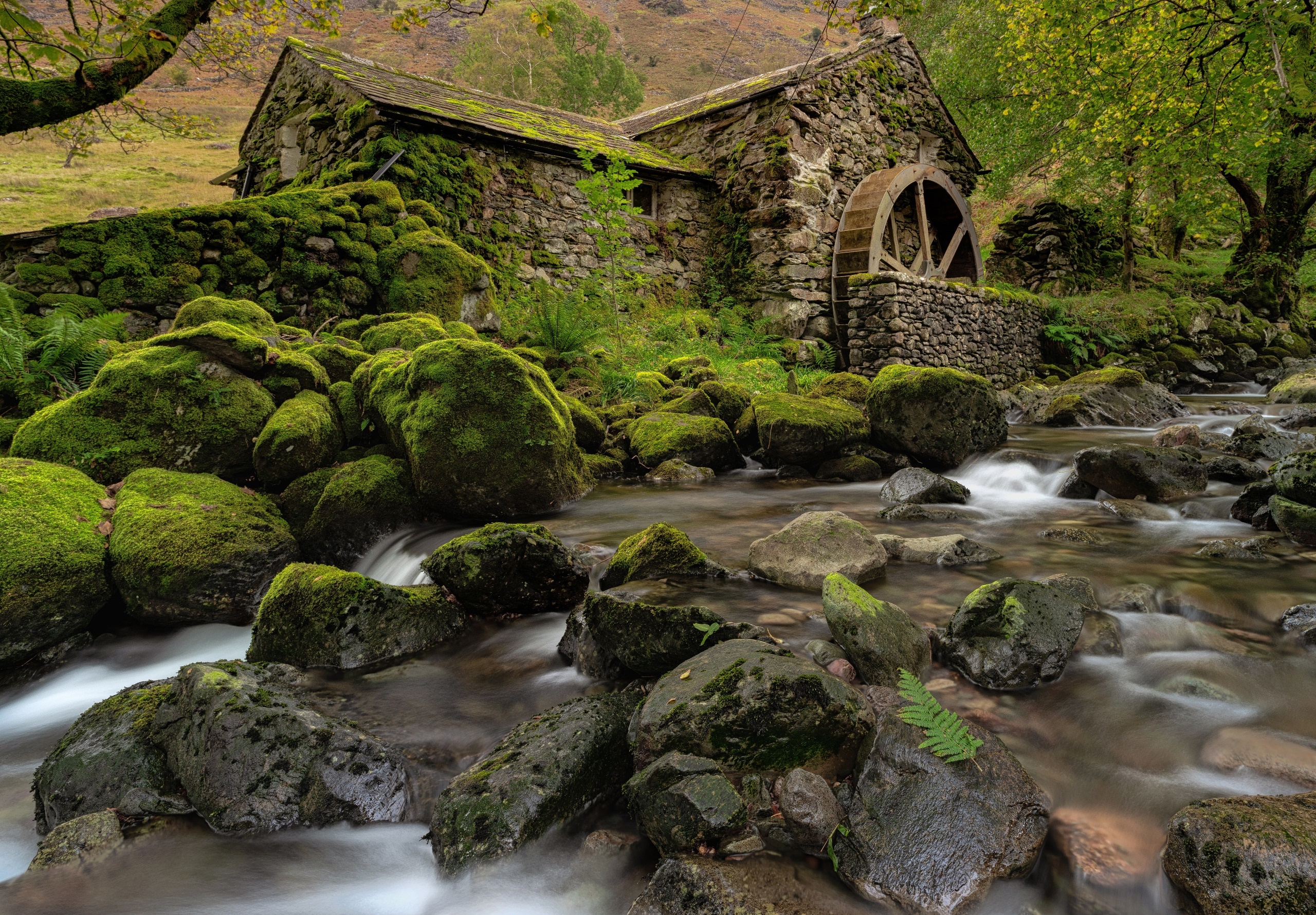 General 2560x1780 river water outdoors England Cumbria moss rocks mill watermills