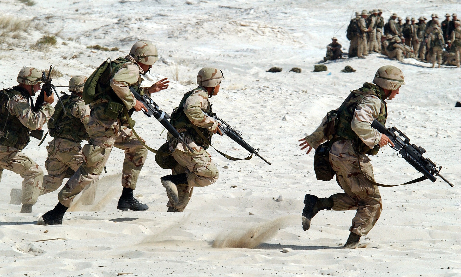 People 1920x1155 men military weapon sand rifles gun boys with guns helmet running uniform usmc marines United States Marine Corps