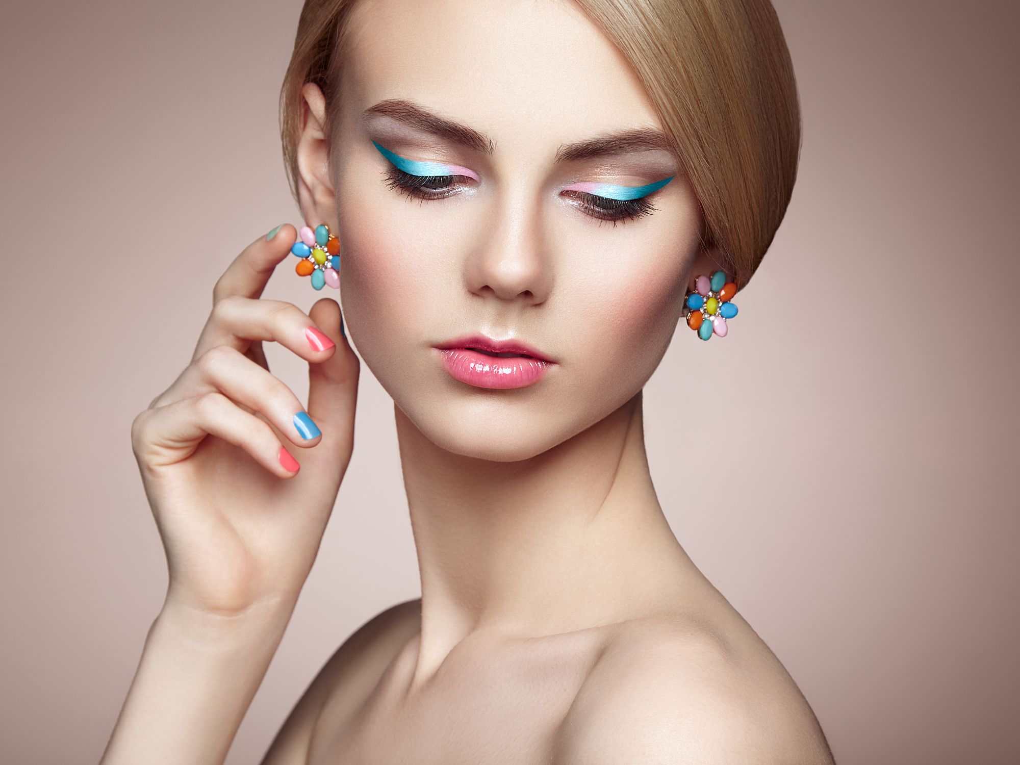 People 2000x1500 Oleg Gekman women blonde hairbun colorful makeup eyeshadow earring painted nails lipstick portrait simple background Anna Nosova face