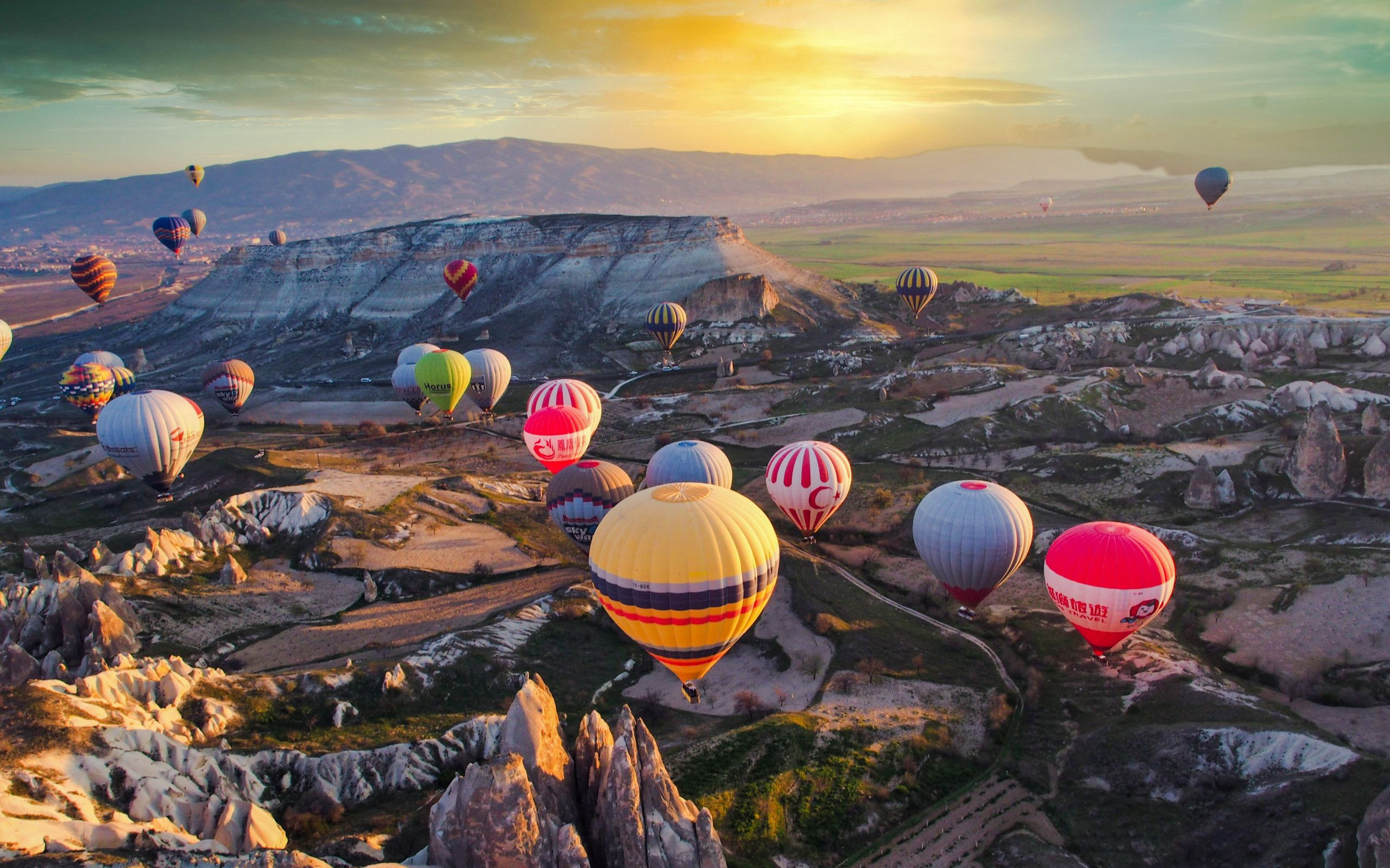General 2560x1600 hot air balloons mountains landscape nature Cappadocia