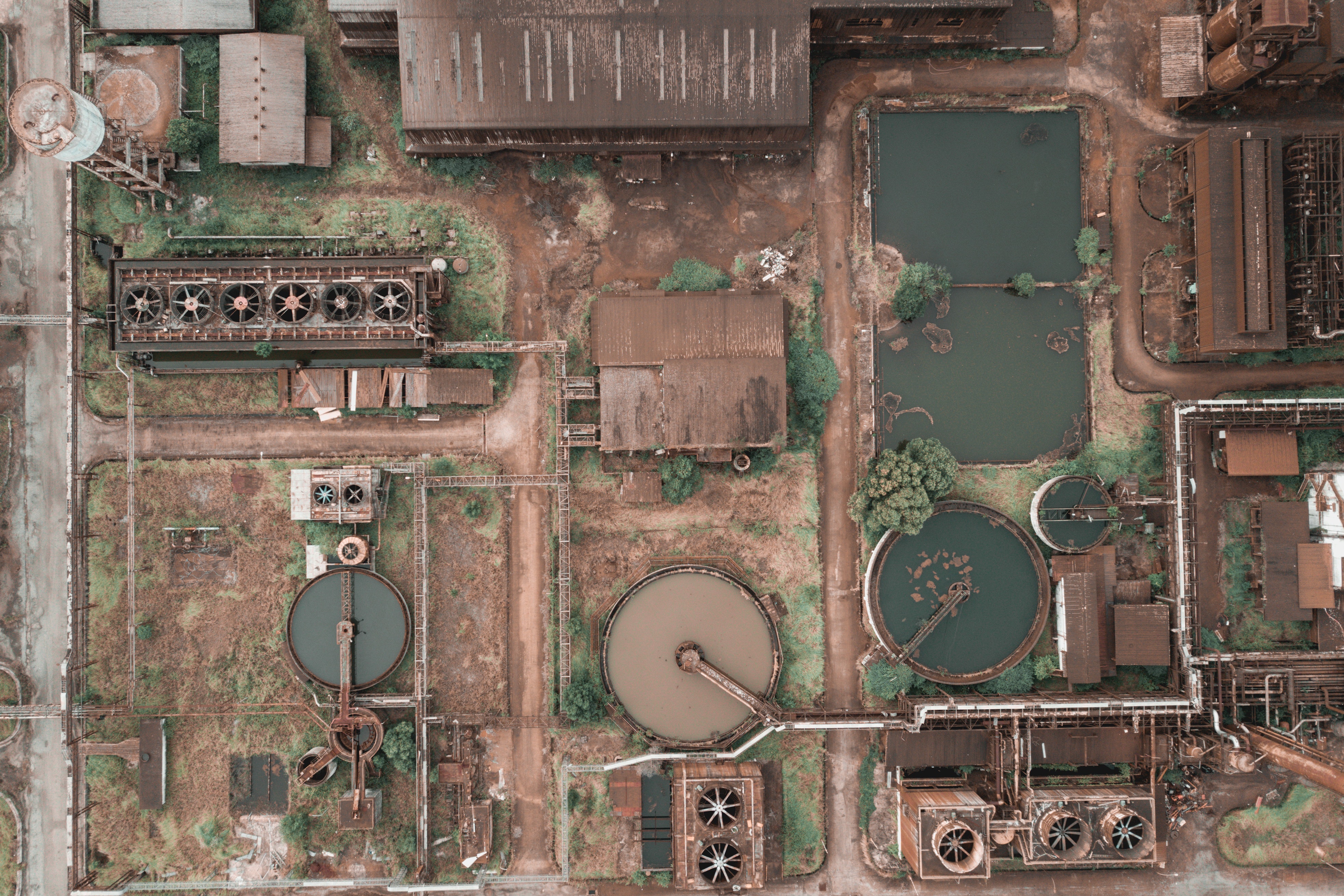 General 3936x2624 aerial view building industrial sewers top view