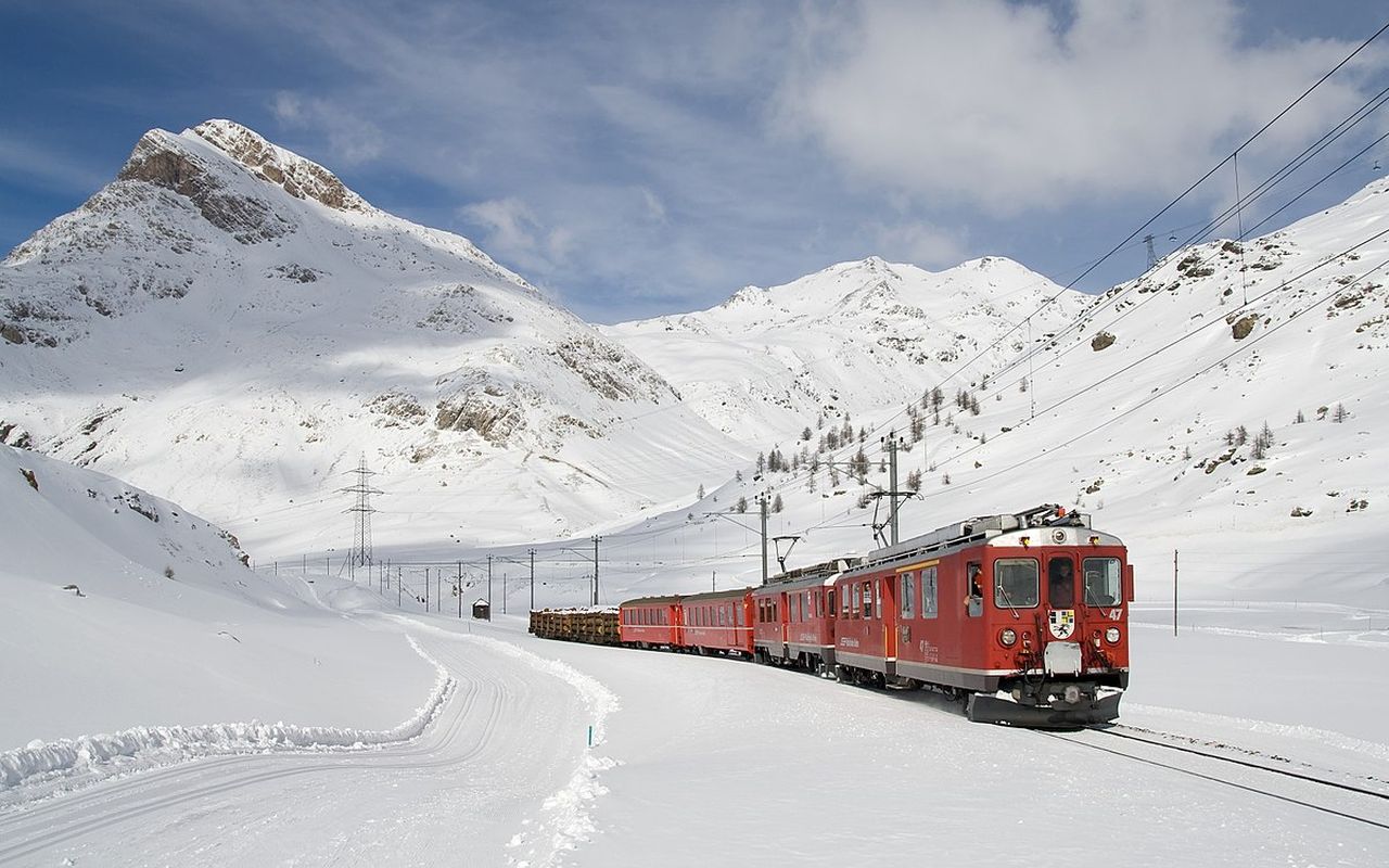 General 1280x800 snow vehicle mountains railway Switzerland bernina express