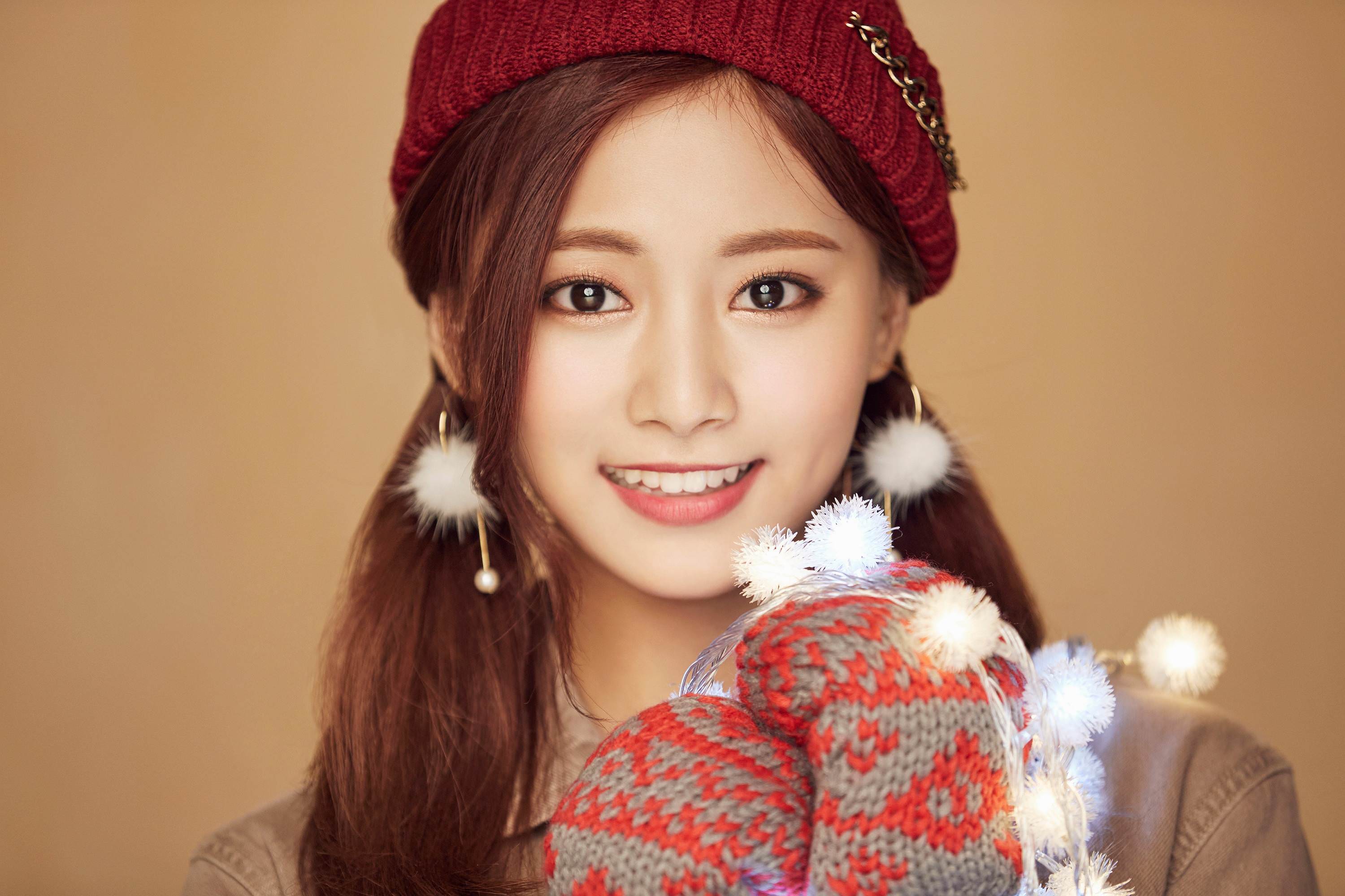 People 3000x2000 K-pop Twice women Asian singer Christmas warm colors twice tzuyu
