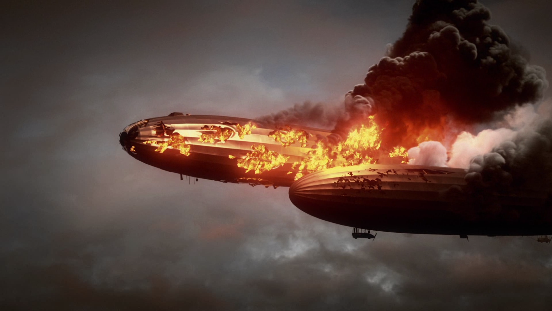 General 1920x1080 Battlefield 1 video games film grain fire airships smoke EA DICE Electronic Arts World War I