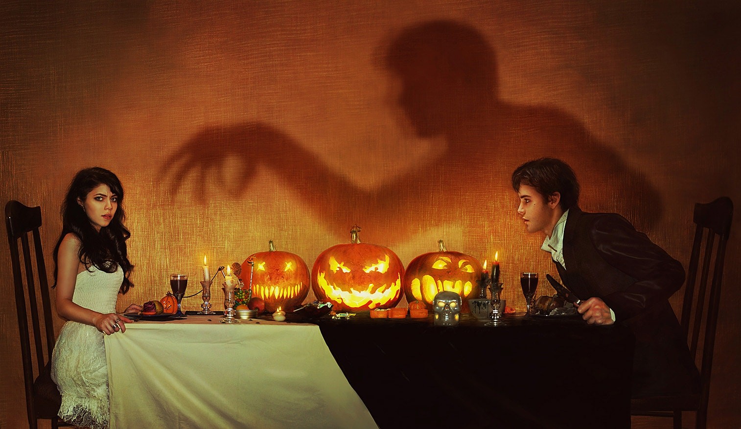 People 1514x877 Halloween pumpkin shadow men women spooky 500px Aubrey Plaza