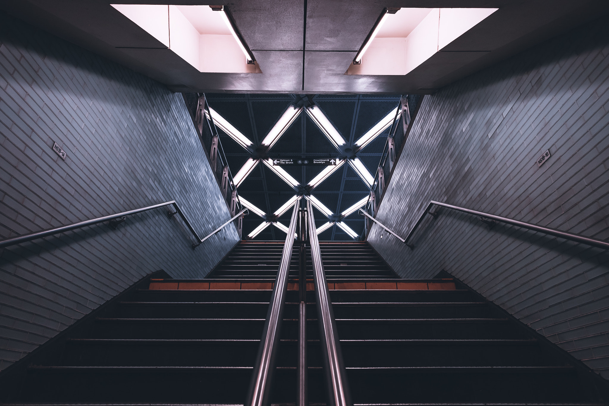 General 2048x1365 architecture subway stairs