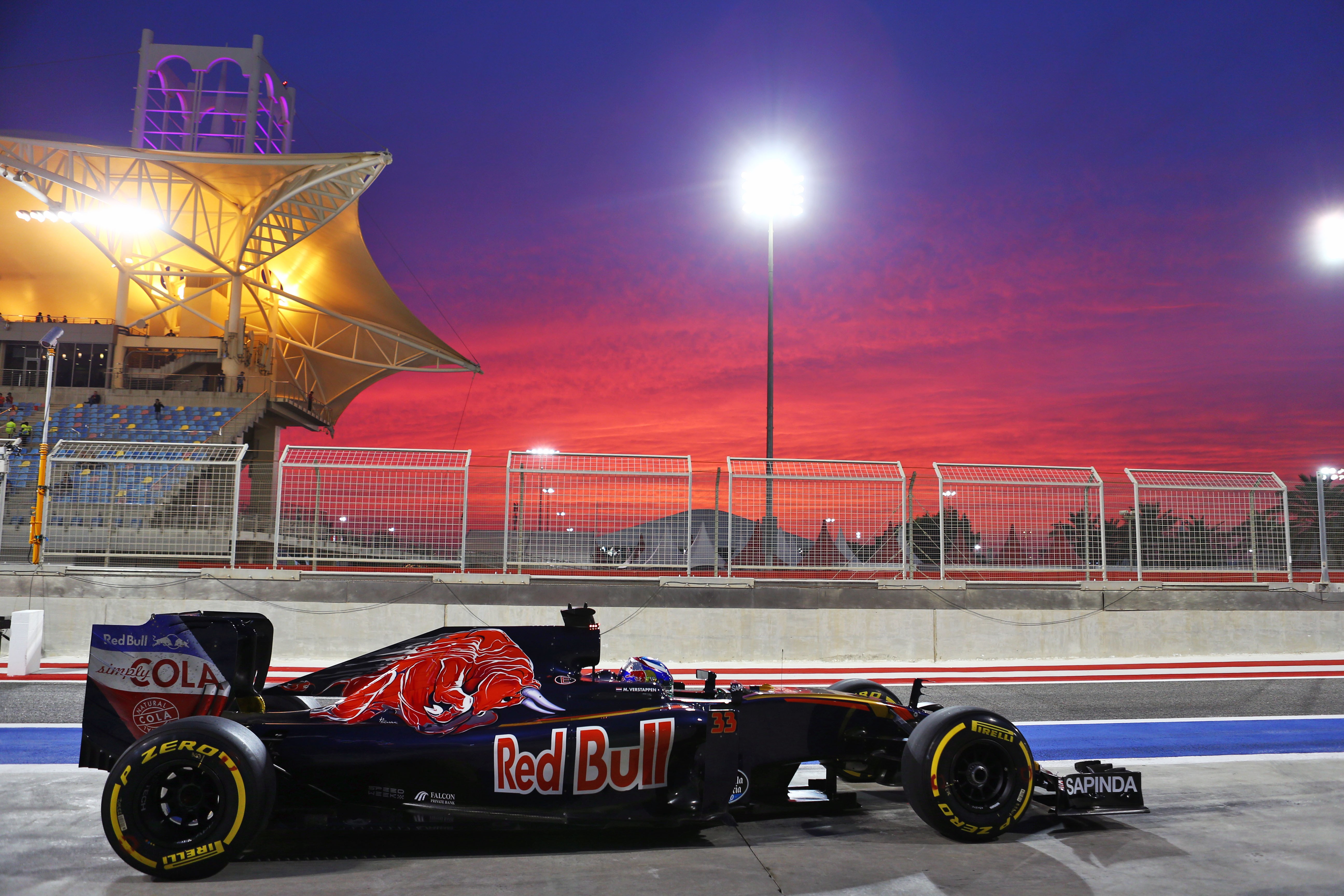 General 5184x3456 Formula 1 Red Bull Racing Toro Rosso racing sport race tracks motorsport vehicle race cars