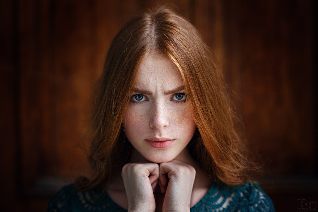People 1350x900 women model looking at viewer face portrait long hair redhead simple background freckles straight hair blue eyes Katya Voronina