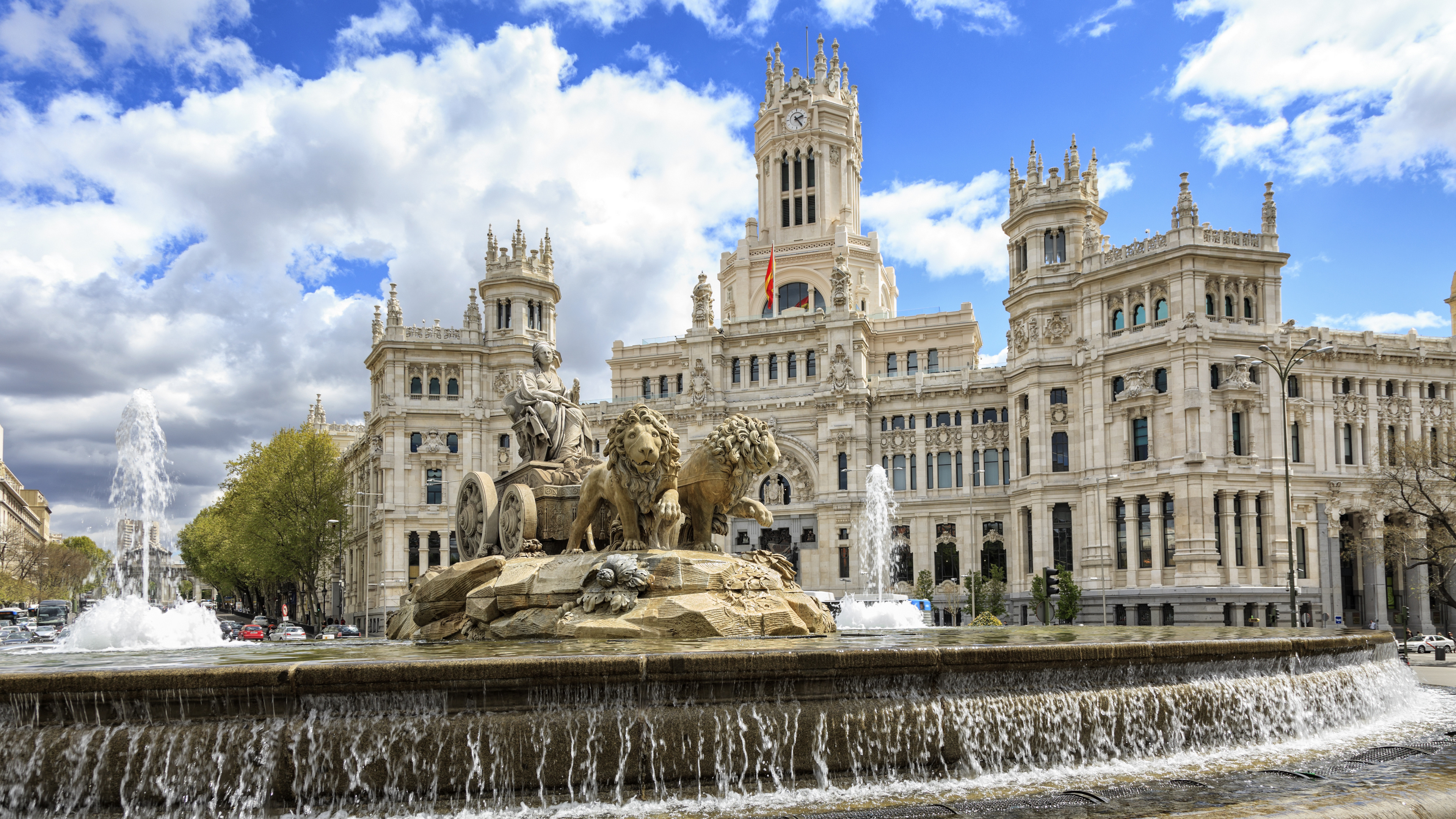 General 3840x2160 Spain Madrid city building fountain statue water sky clouds palace architecture lion