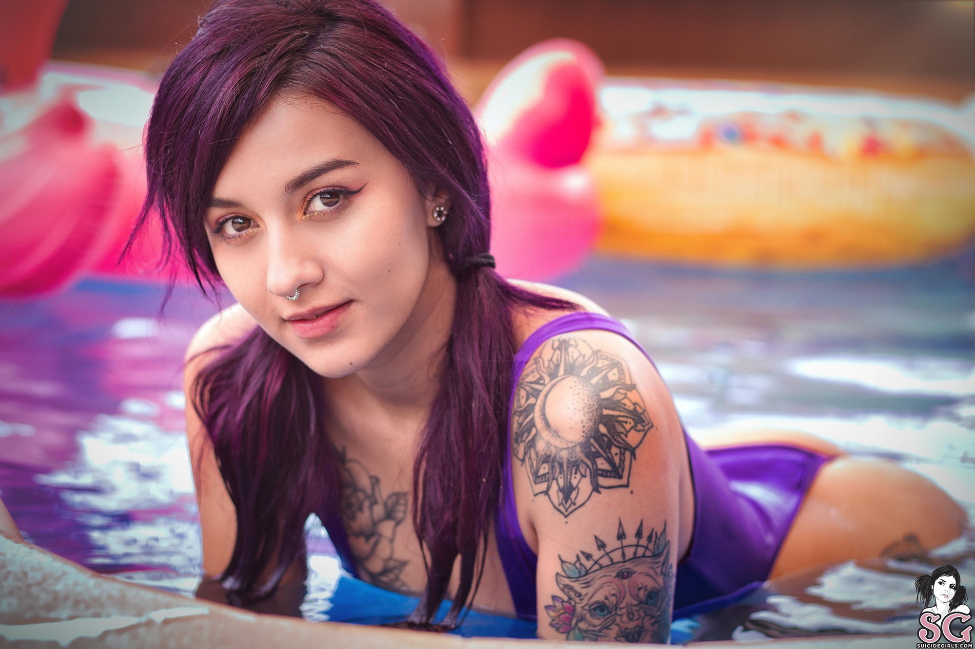 People 2000x1333 Liasunmoon Suicide women model Suicide Girls wet body outdoors dyed hair purple swimsuit ass septum ring closeup watermarked