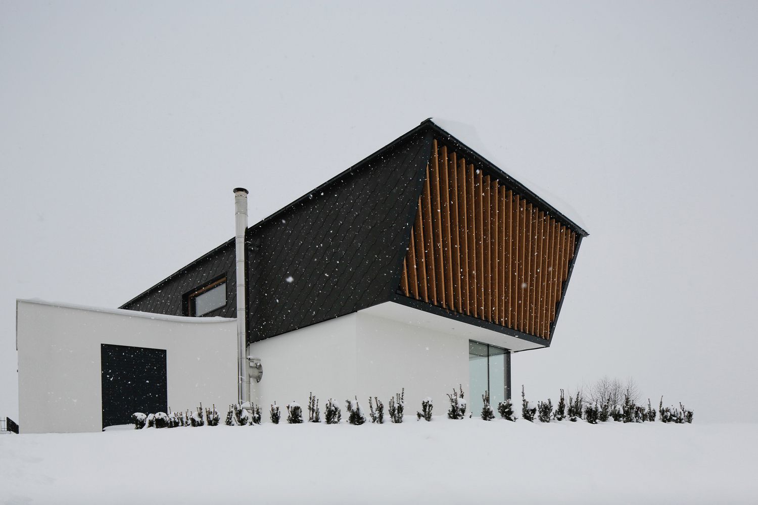 General 1500x1000 house modern winter snow architecture snowing