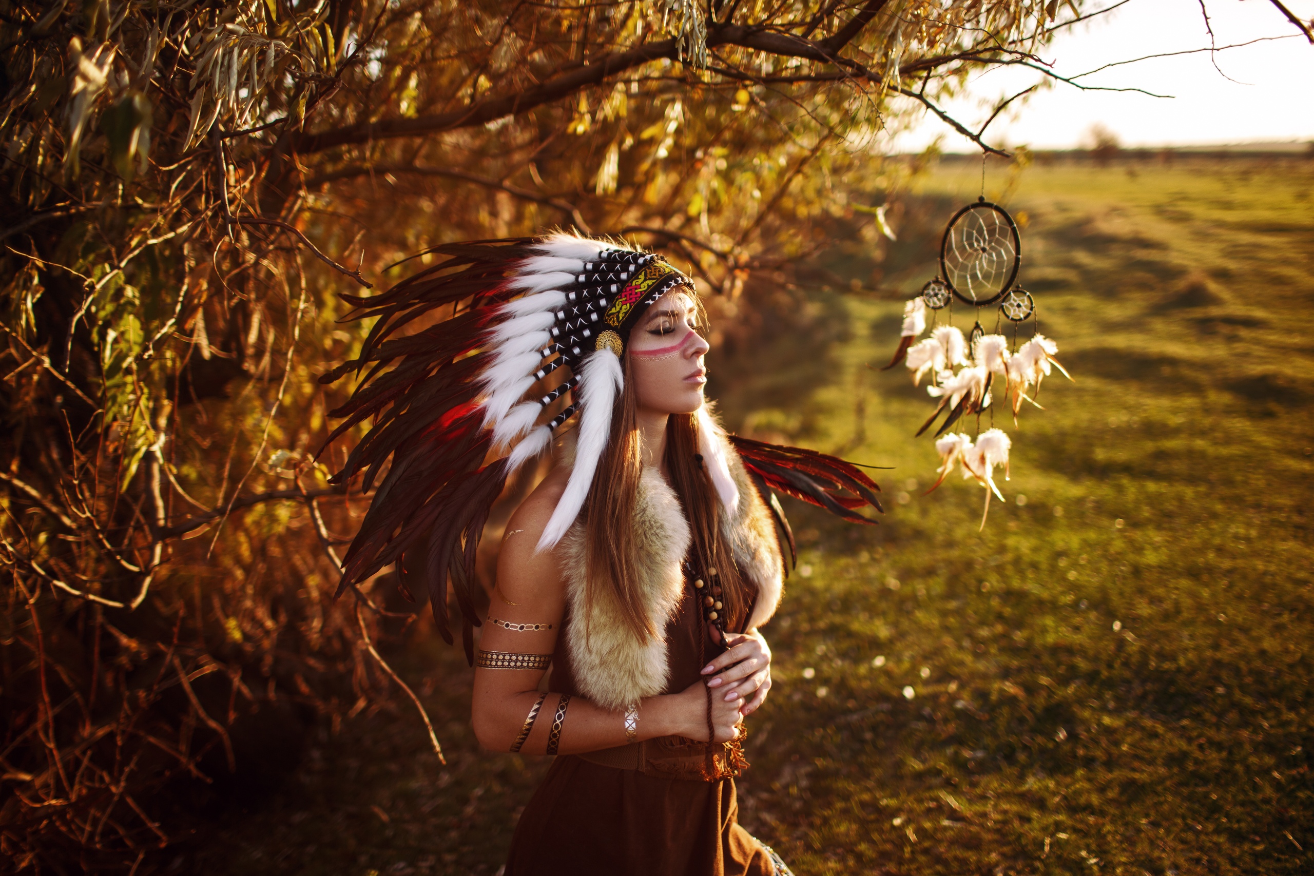 People 2560x1707 women model brunette outdoors Native Americans depth of field dress women outdoors Sergey Sorokin
