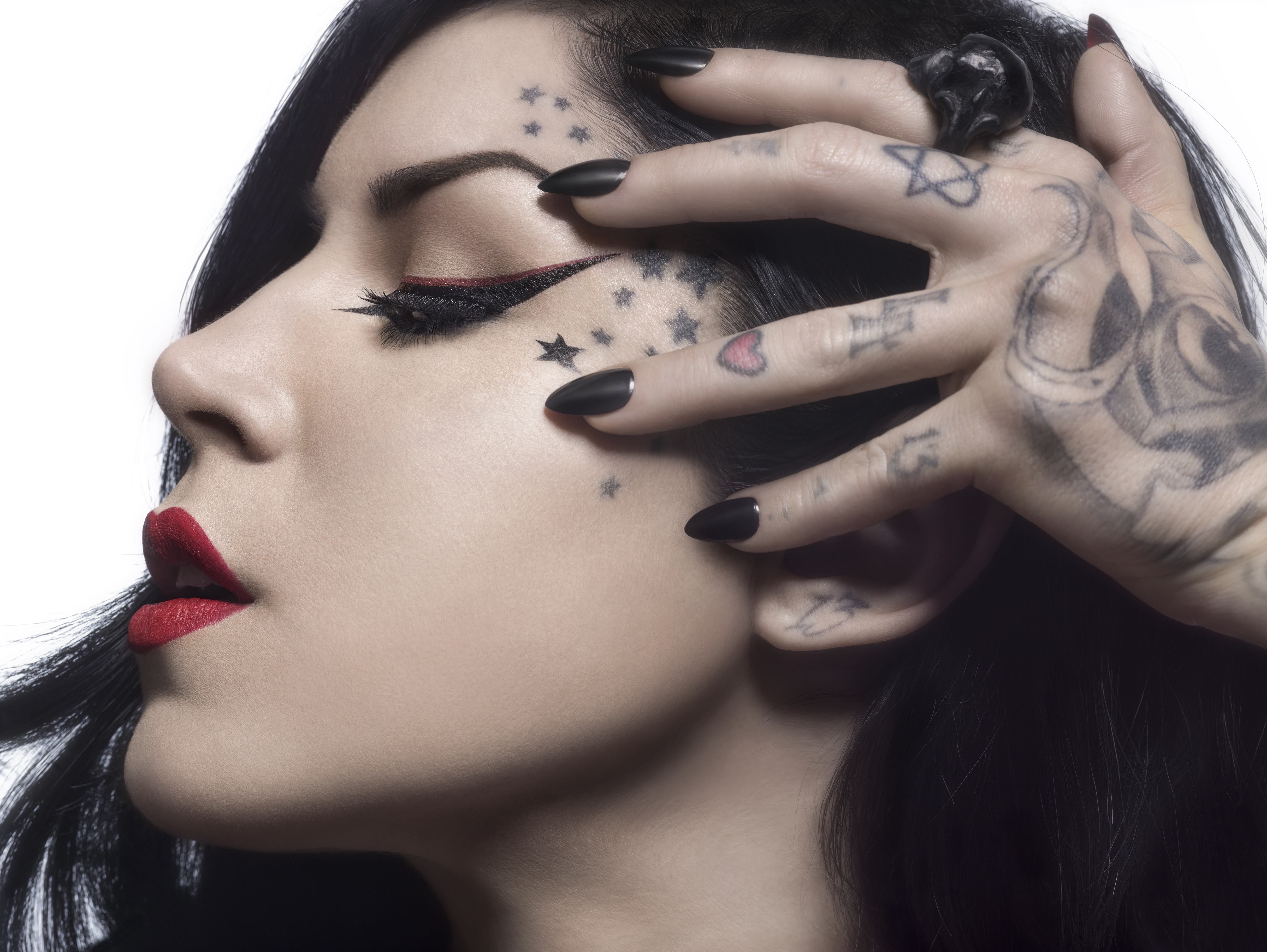 People 4854x3647 Kat Von D women tattoo Tattoo Artist black nails hands portrait profile inked girls painted nails face closeup simple background