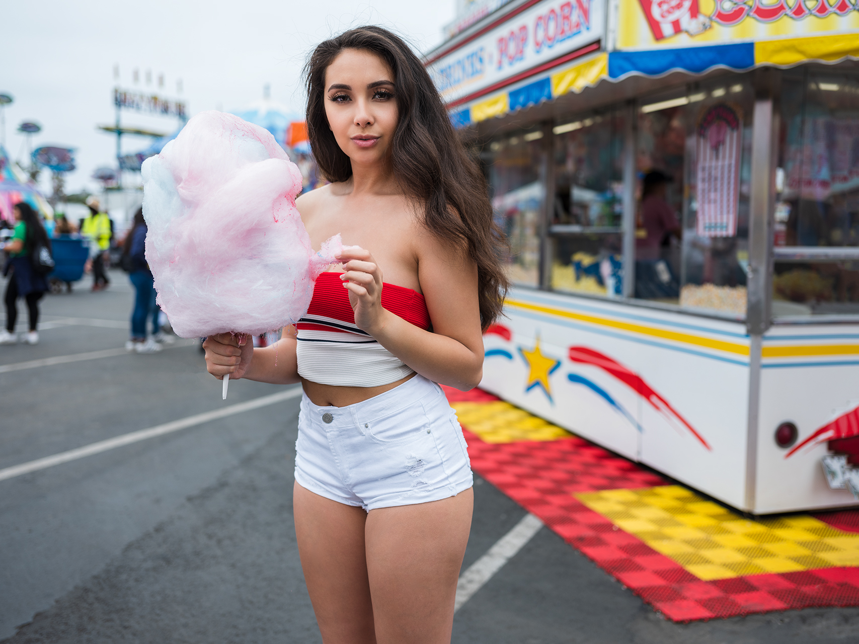 People 1707x1280 women cotton candy jean shorts portrait brunette women outdoors long hair fair
