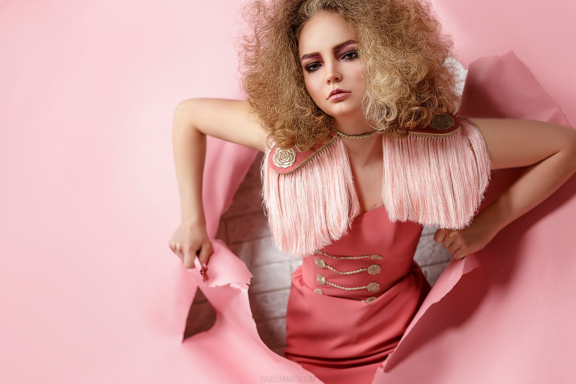 People 1920x1280 pink background blonde women makeup model women indoors Pavel Ermakov simple background