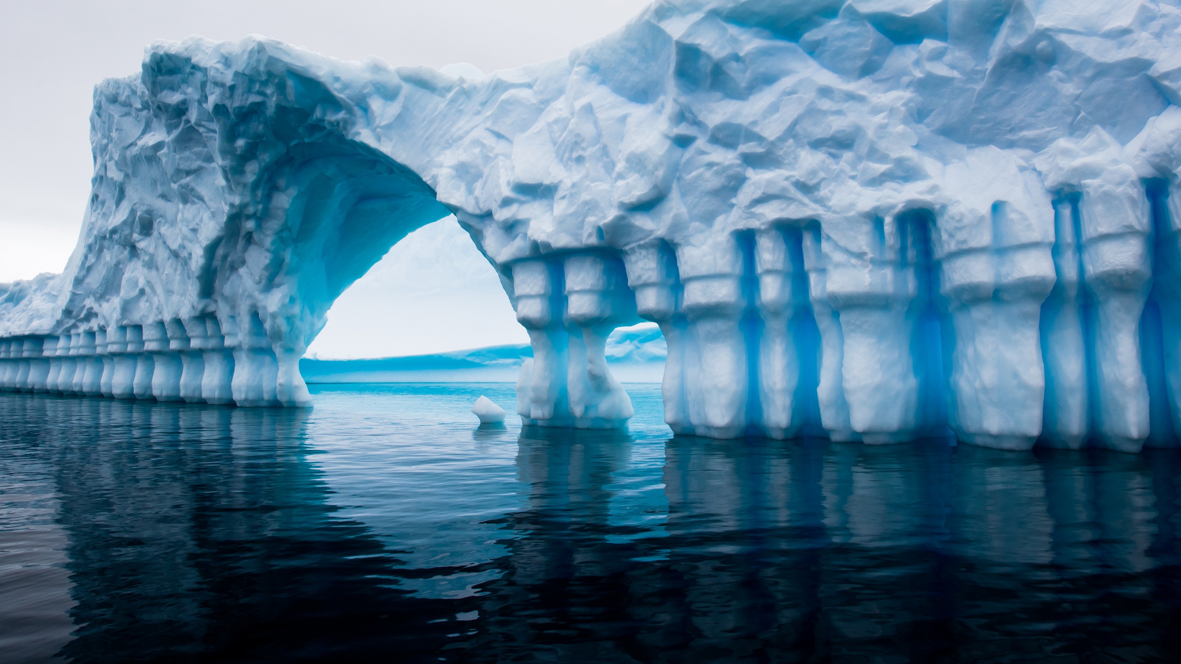 General 3840x2160 glacier iceberg gates ice sea Antarctica water ripples