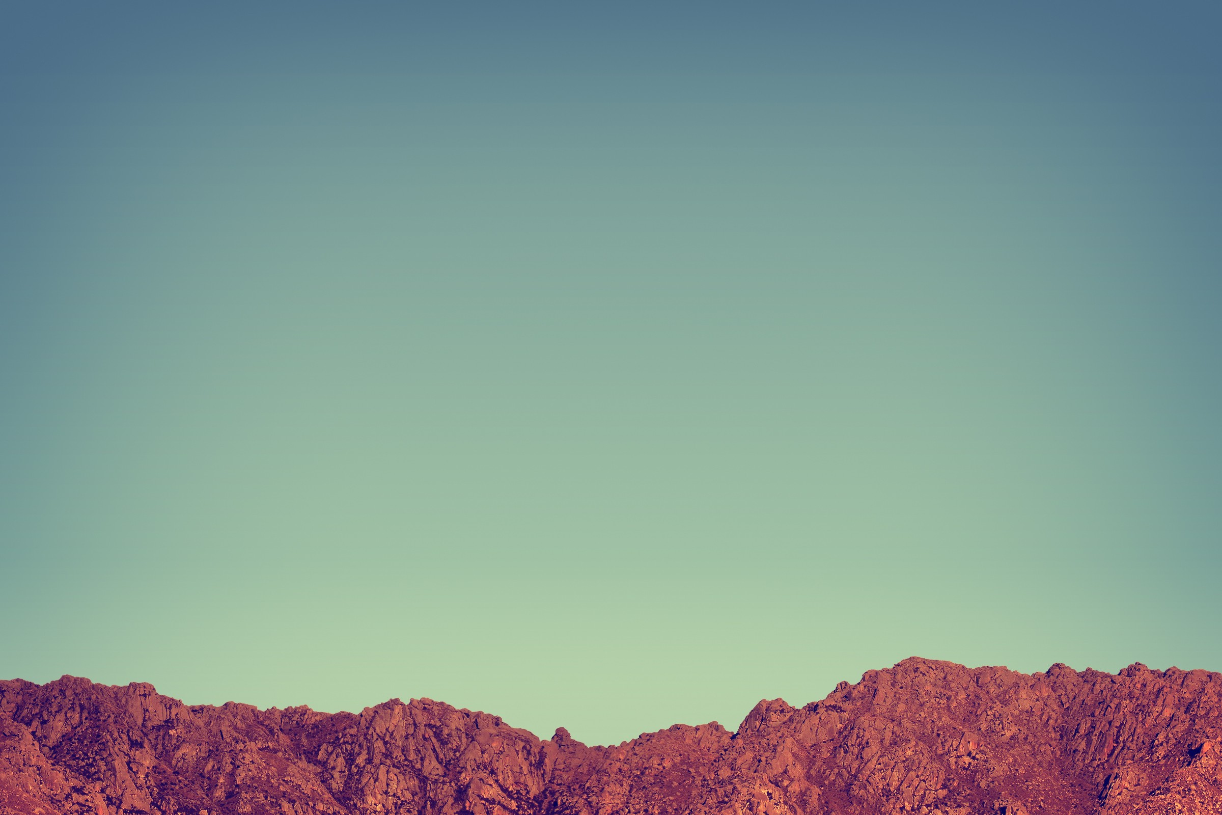 General 2400x1600 mountains nature clear sky blue
