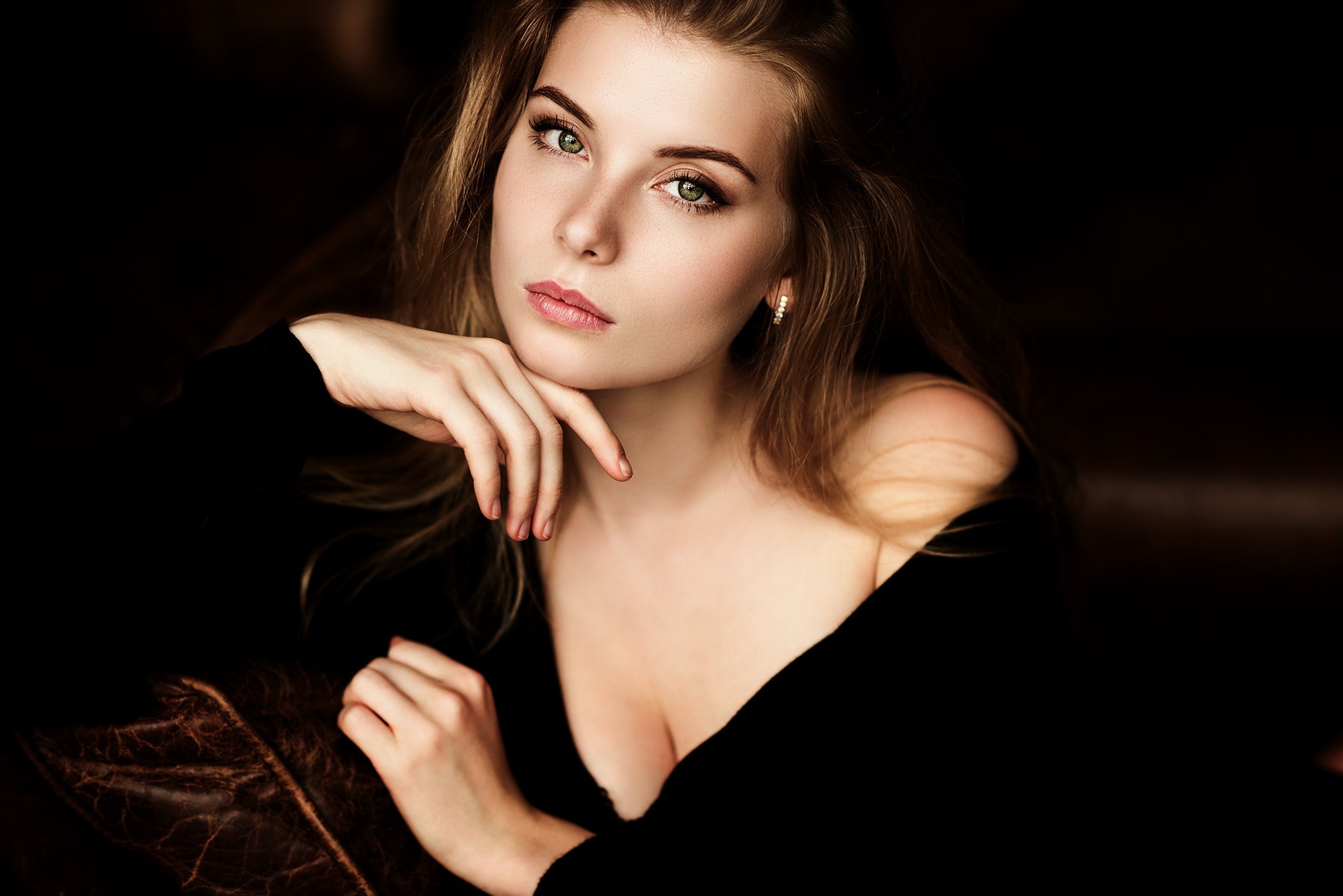 People 2048x1367 women portrait face Mark Prinz Irina Popova closed mouth makeup touching face black clothing Russian Russian women Russian model looking at viewer model brunette cleavage women indoors glamour