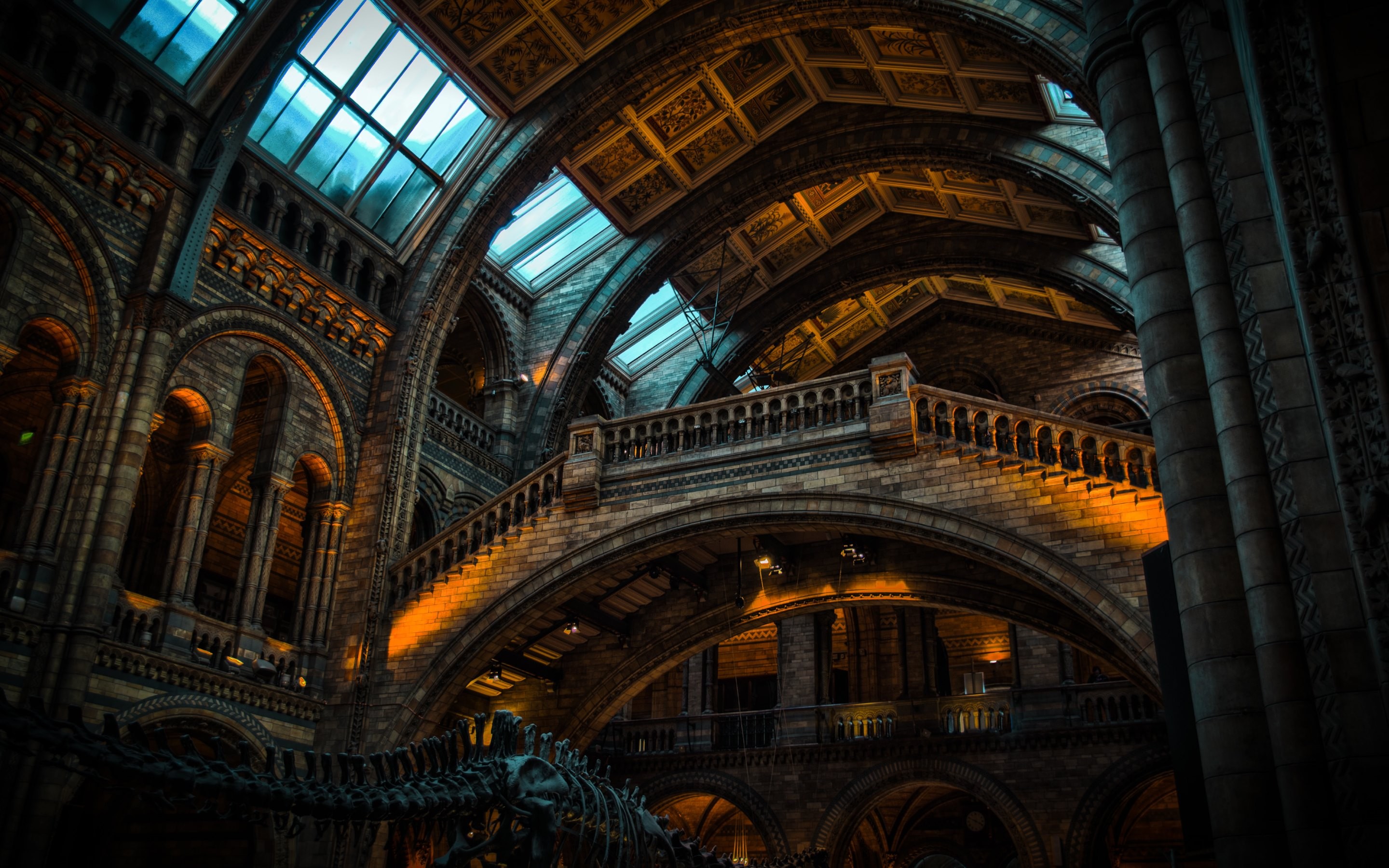 General 2880x1800 natural light history museum London building architecture