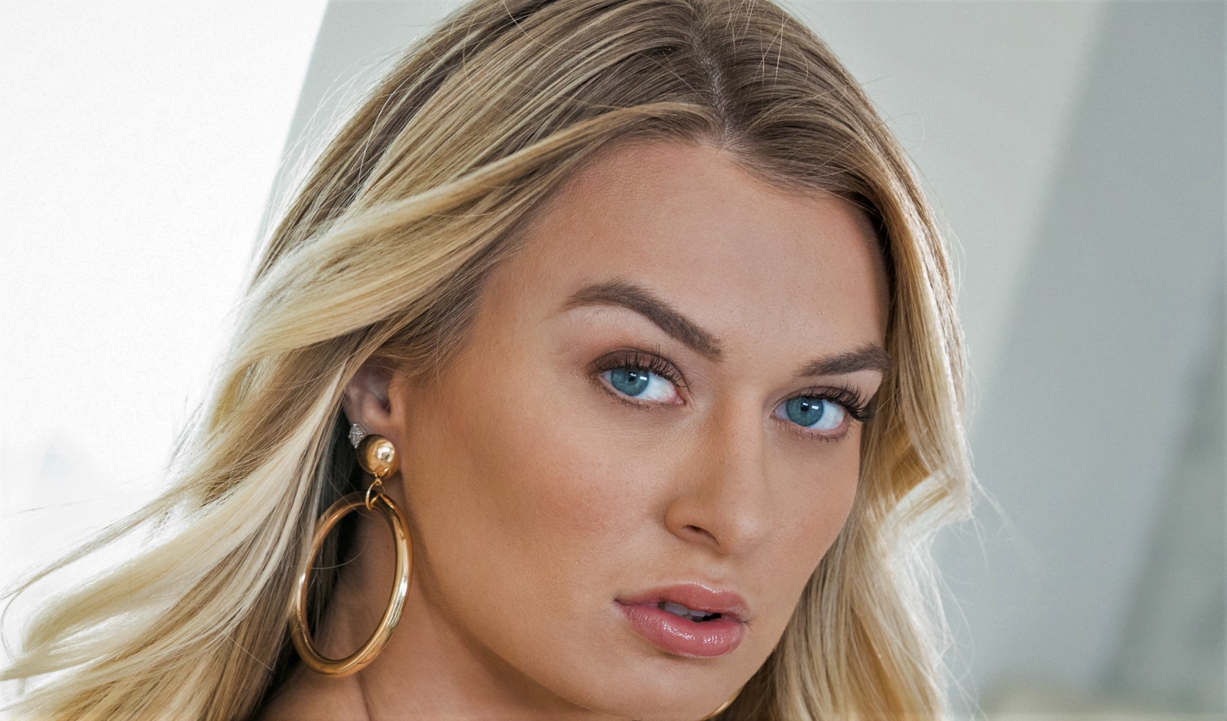 Women Model Pornstar Actress Blue Eyes Blonde Face Natalia Starr