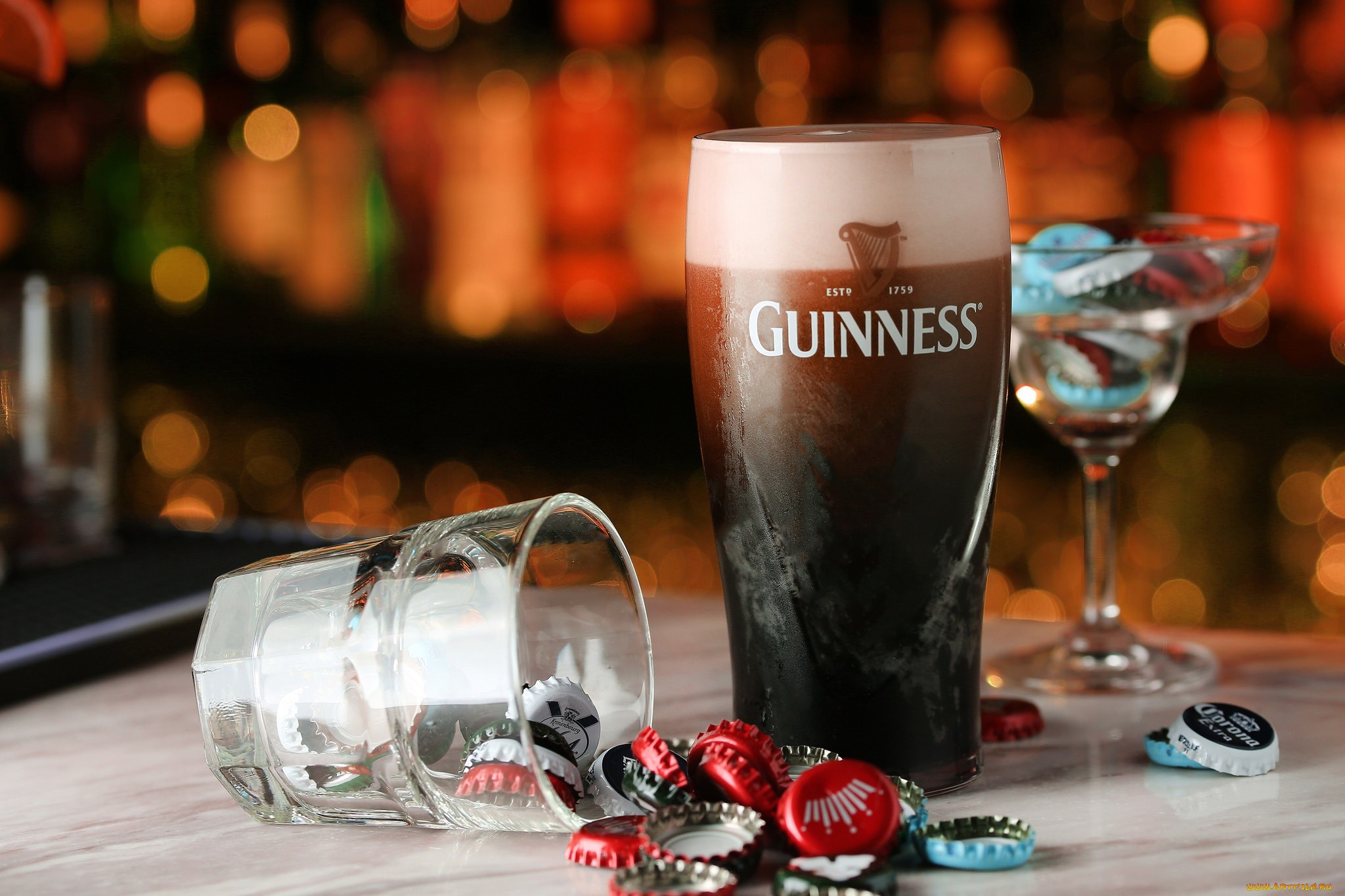 General 2048x1365 beer drinking glass alcohol Guinness
