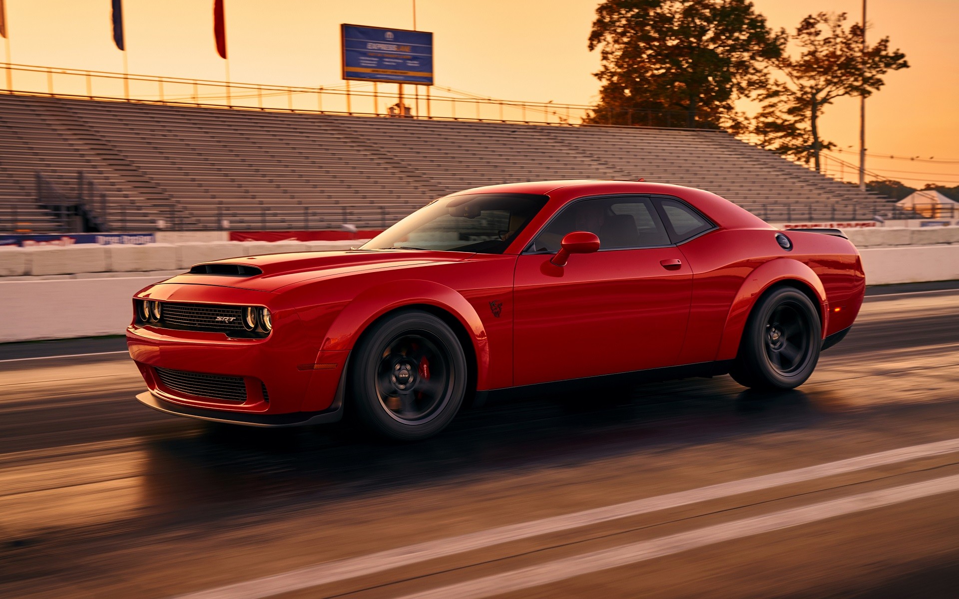 General 1920x1200 Dodge Dodge Challenger car motion blur red muscle cars American cars Stellantis