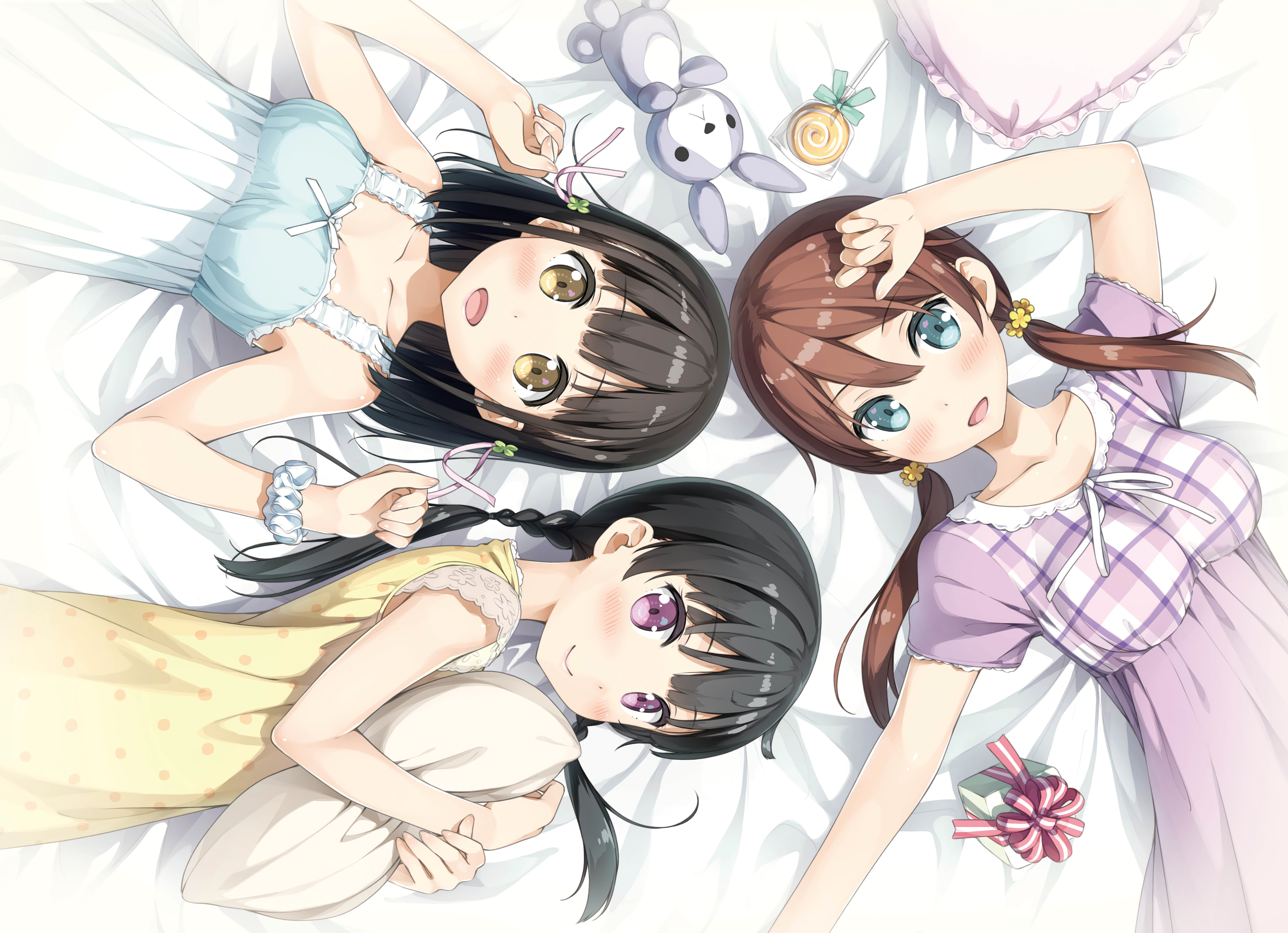 Anime 4095x2967 One Room anime girls Hanasaka Yui Momohara Natsuki Aoshima Moka Kantoku in bed top view dress summer dress