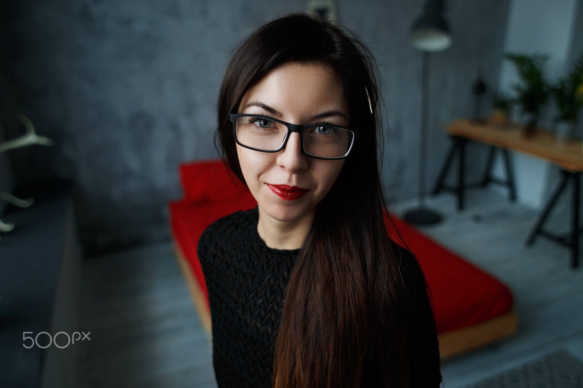 People 2000x1333 women face portrait smiling glasses red lipstick