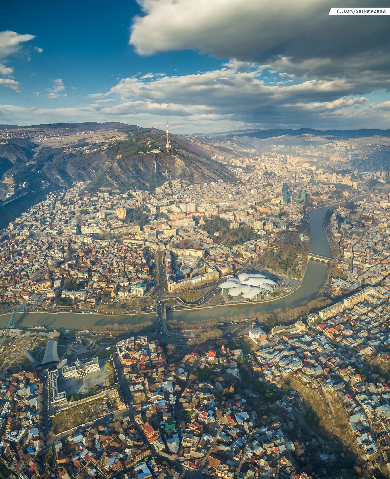 General 1600x1966 Tbilisi Georgia aerial view city