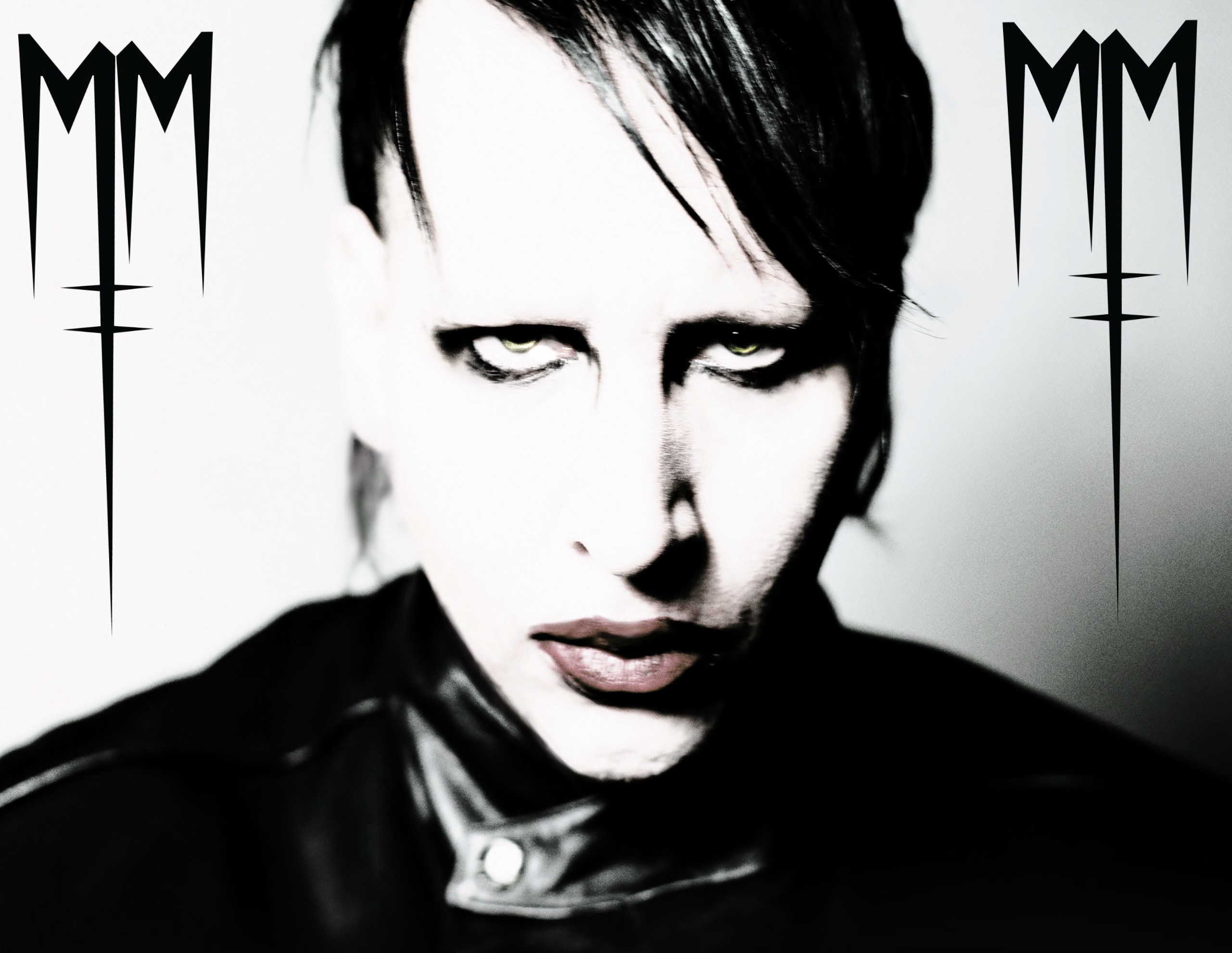 People 2561x1980 Marilyn Manson celebrity men face music singer closeup
