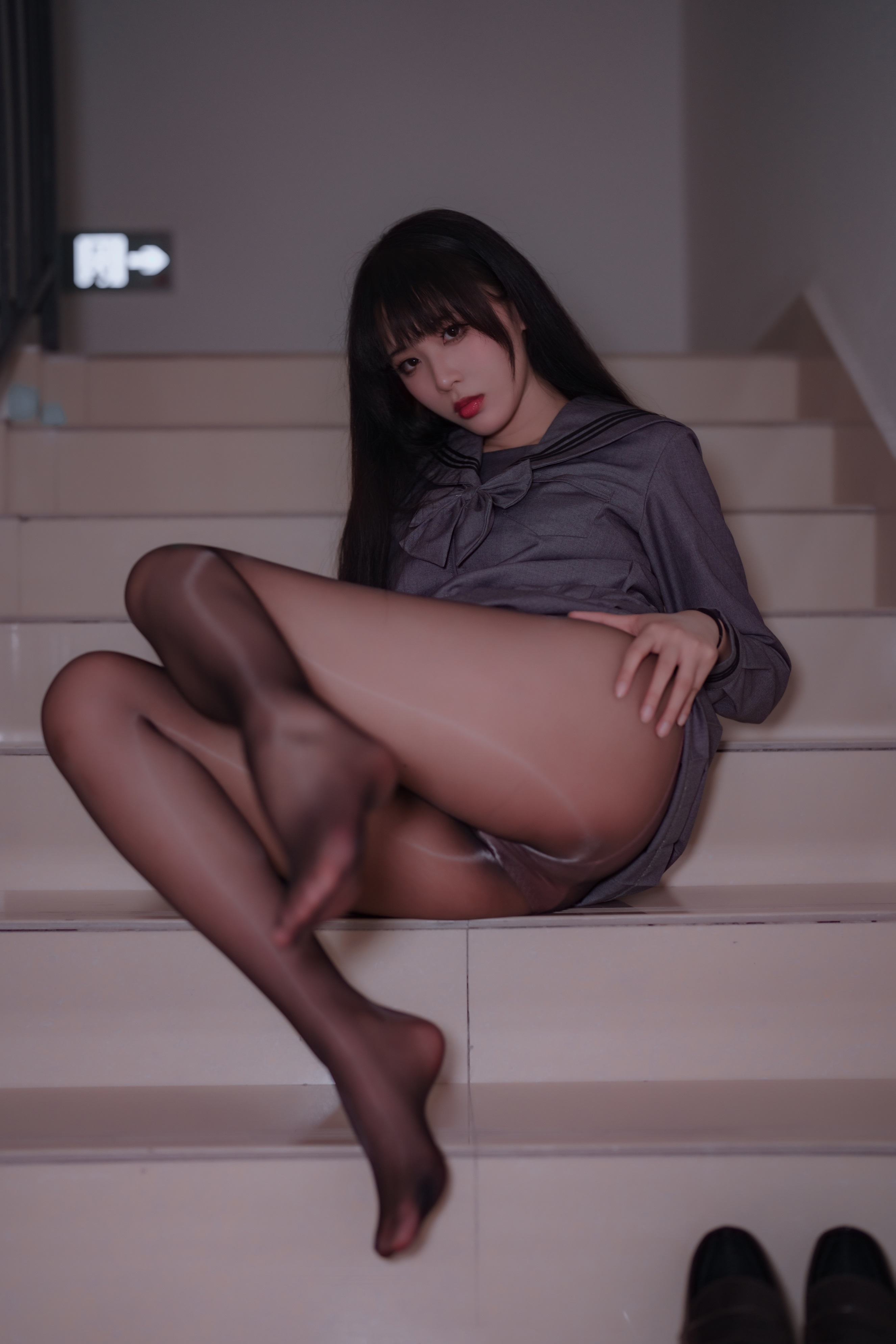 People 2652x3976 Asian legs xuanxiao pantyhose shiny pantyhose shoes off stairs feet looking at viewer ass portrait display black hair foot fetishism