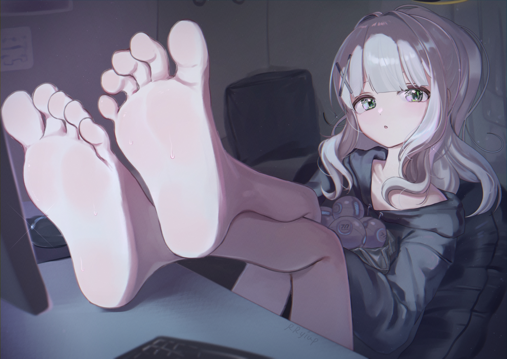 Anime 1719x1216 legs feet foot sole anime girls sitting indoors women indoors shoulder length hair computer mice computer looking at viewer hoods white hair green eyes Omagari Hare (Blue Archive) Blue Archive