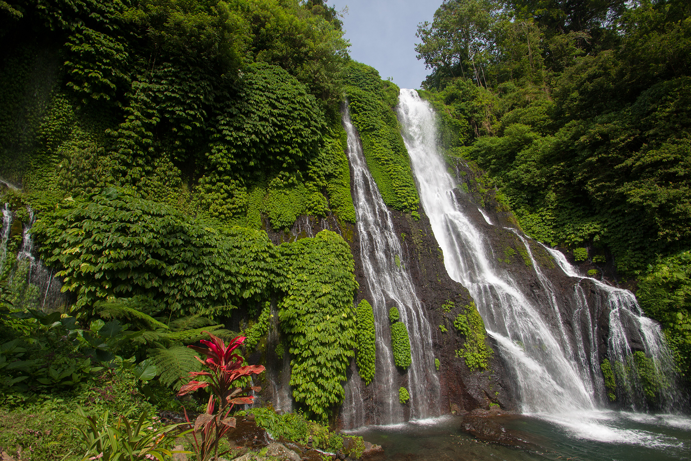 General 2376x1584 landscape Indonesia waterfall