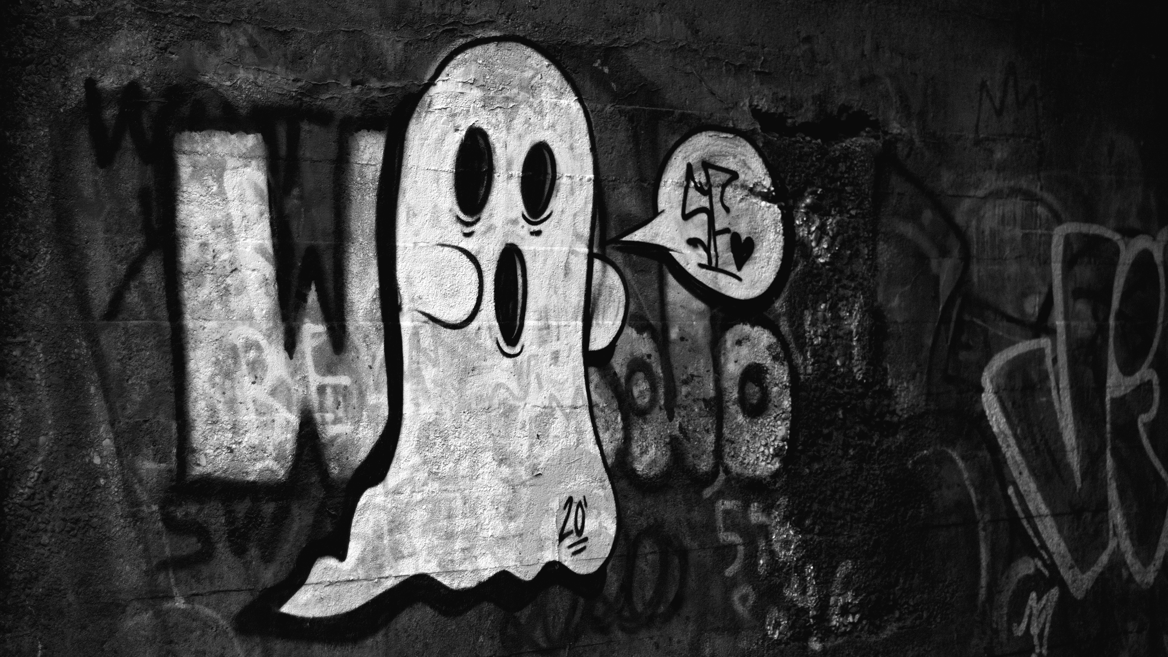 General 3840x2160 graffiti ghost low saturation concrete monochrome