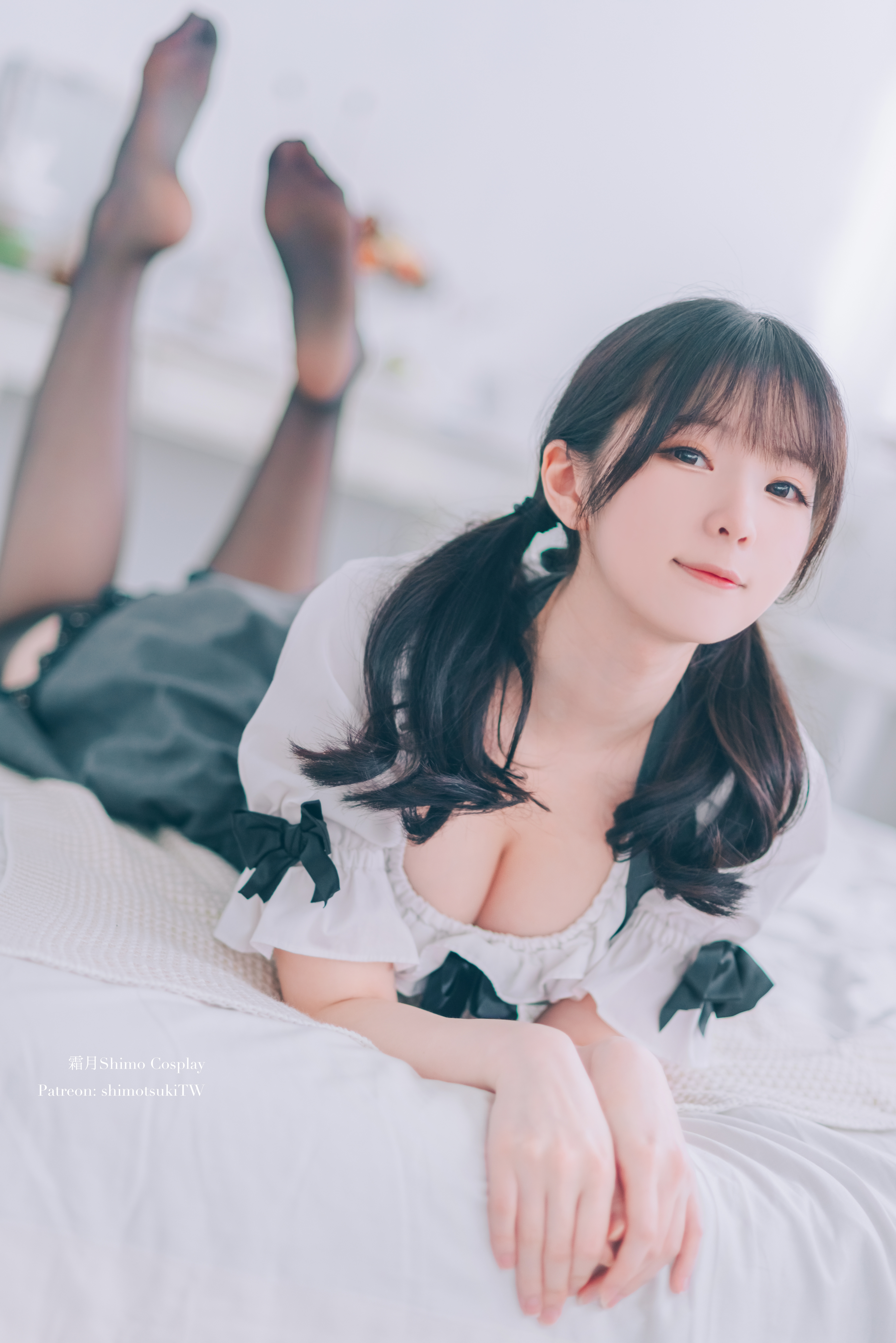 People 2910x4360 Shimo Cosplay women model Asian twintails dress stockings black stockings indoors women indoors brunette cleavage feet in the air pointed toes