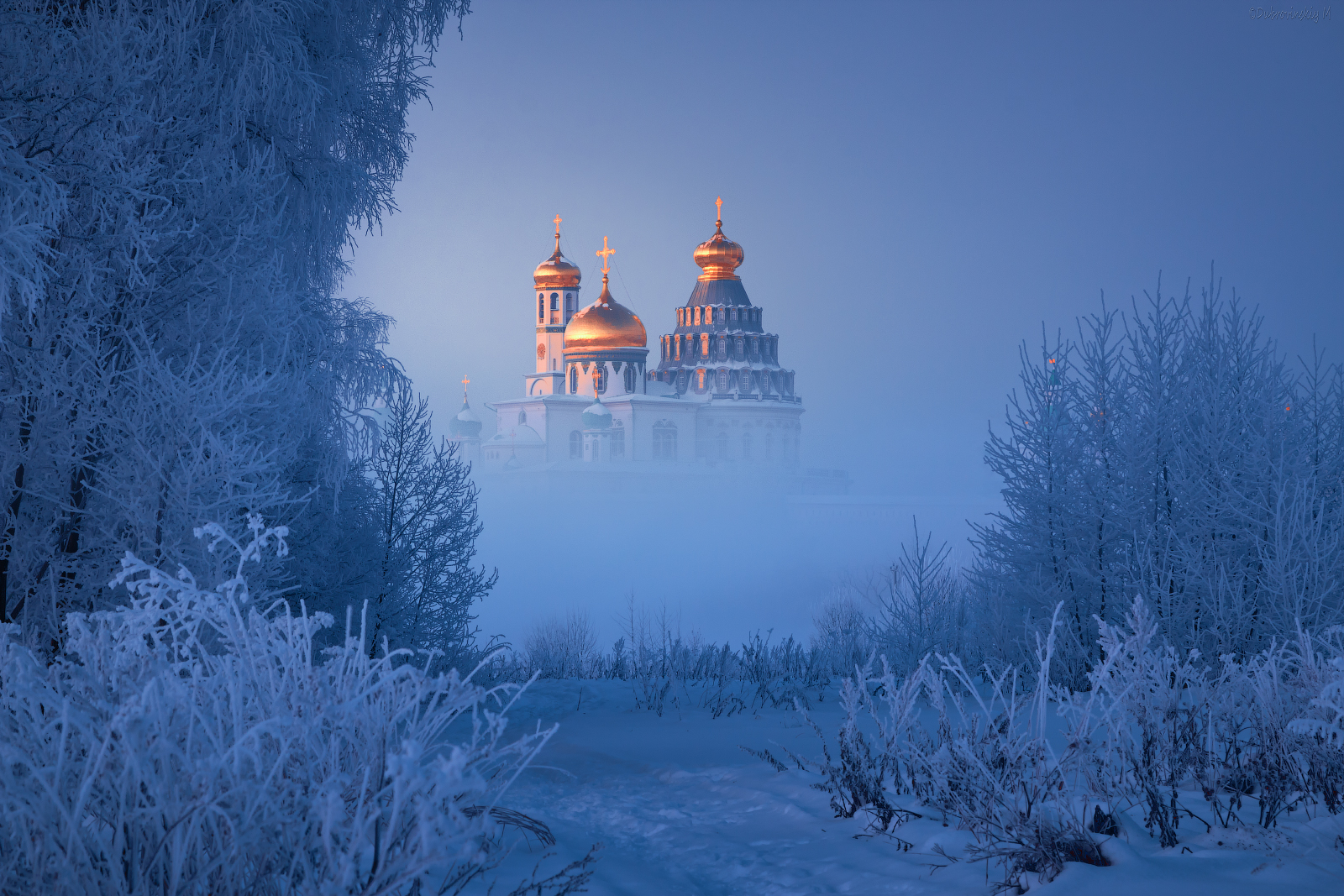 General 1600x1067 nature landscape winter snow trees Mikhail Dubrovinskiy cross Russia cathedral frost mist Orthodox