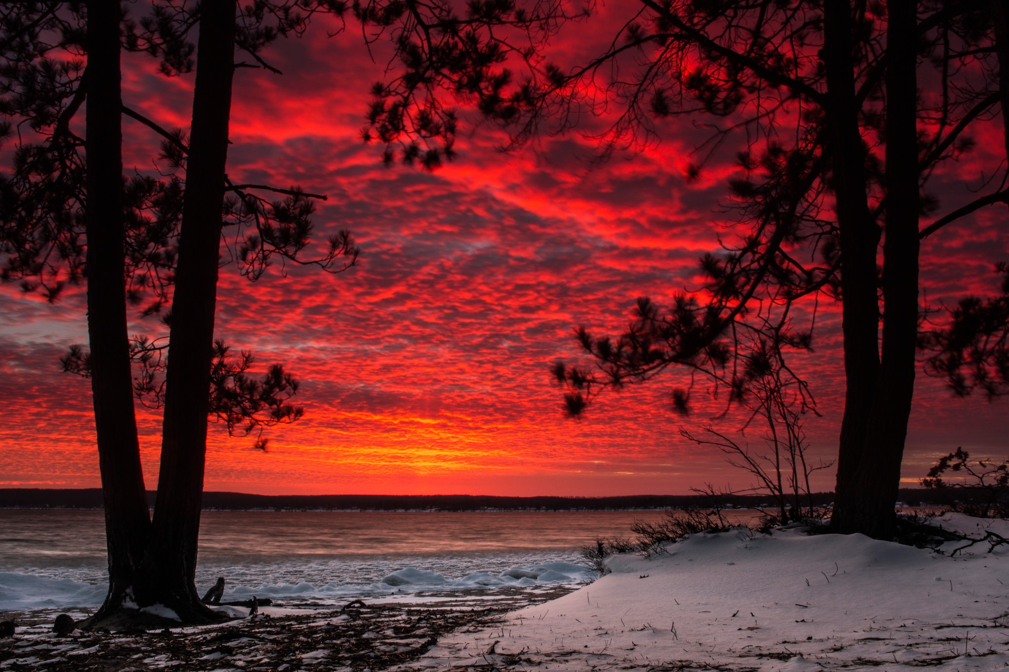 General 2048x1365 landscape snow sunset red clouds nature sky sunlight winter low light water