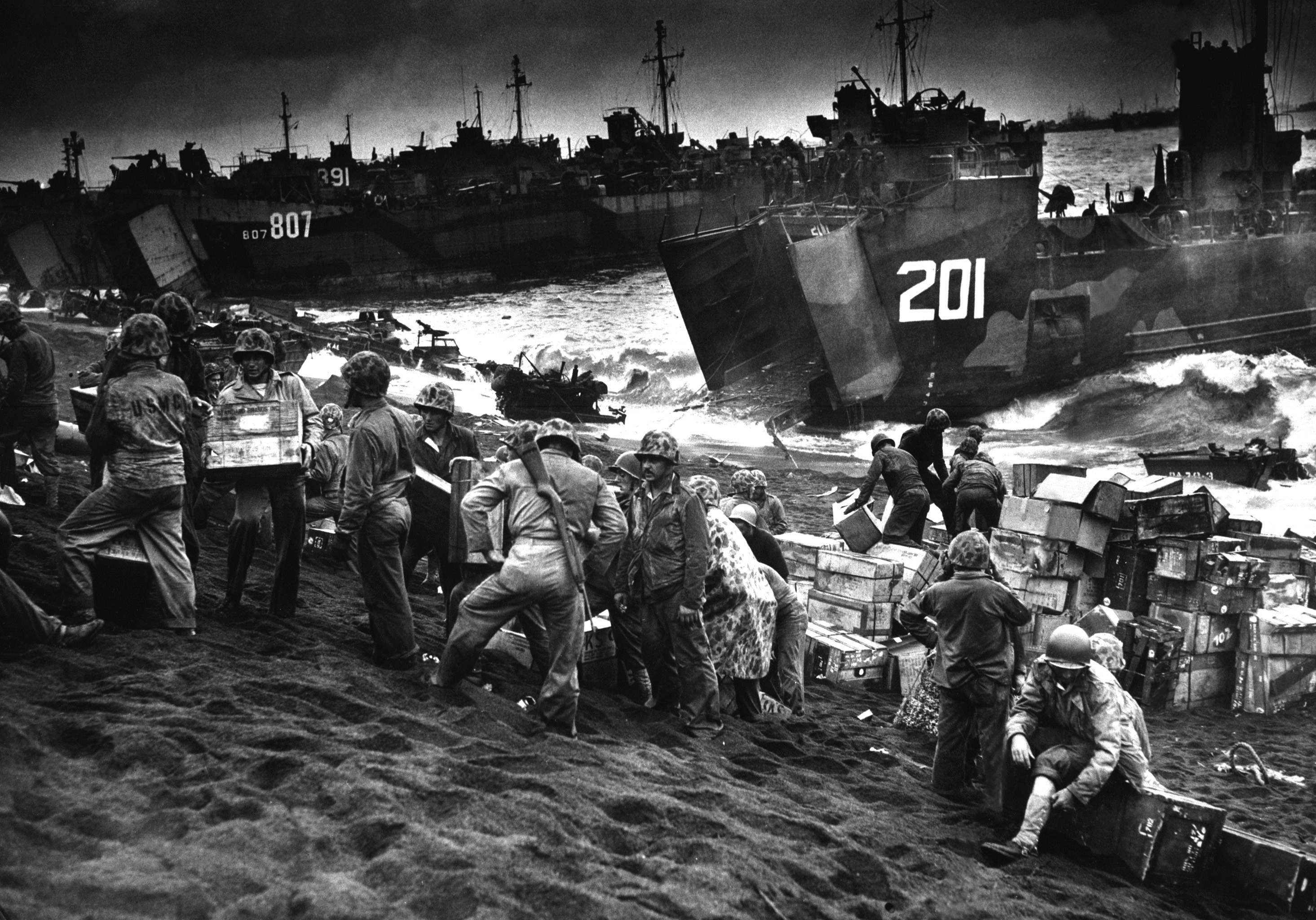 General 2930x2048 World War II Iwo Jima war soldier monochrome military beach military vehicle history men numbers