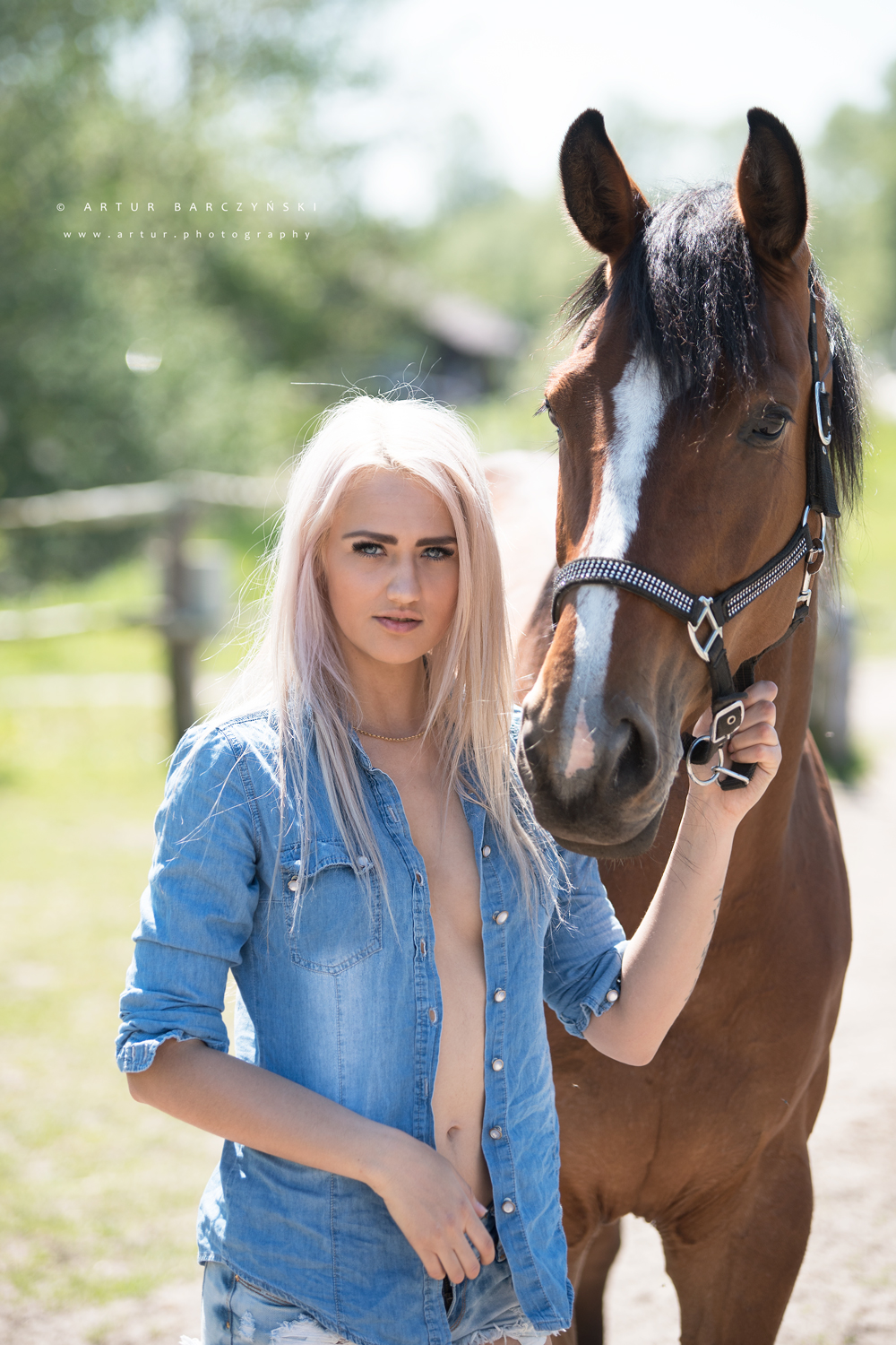 People 1000x1500 Artur Barczyński blonde women women outdoors animals horse